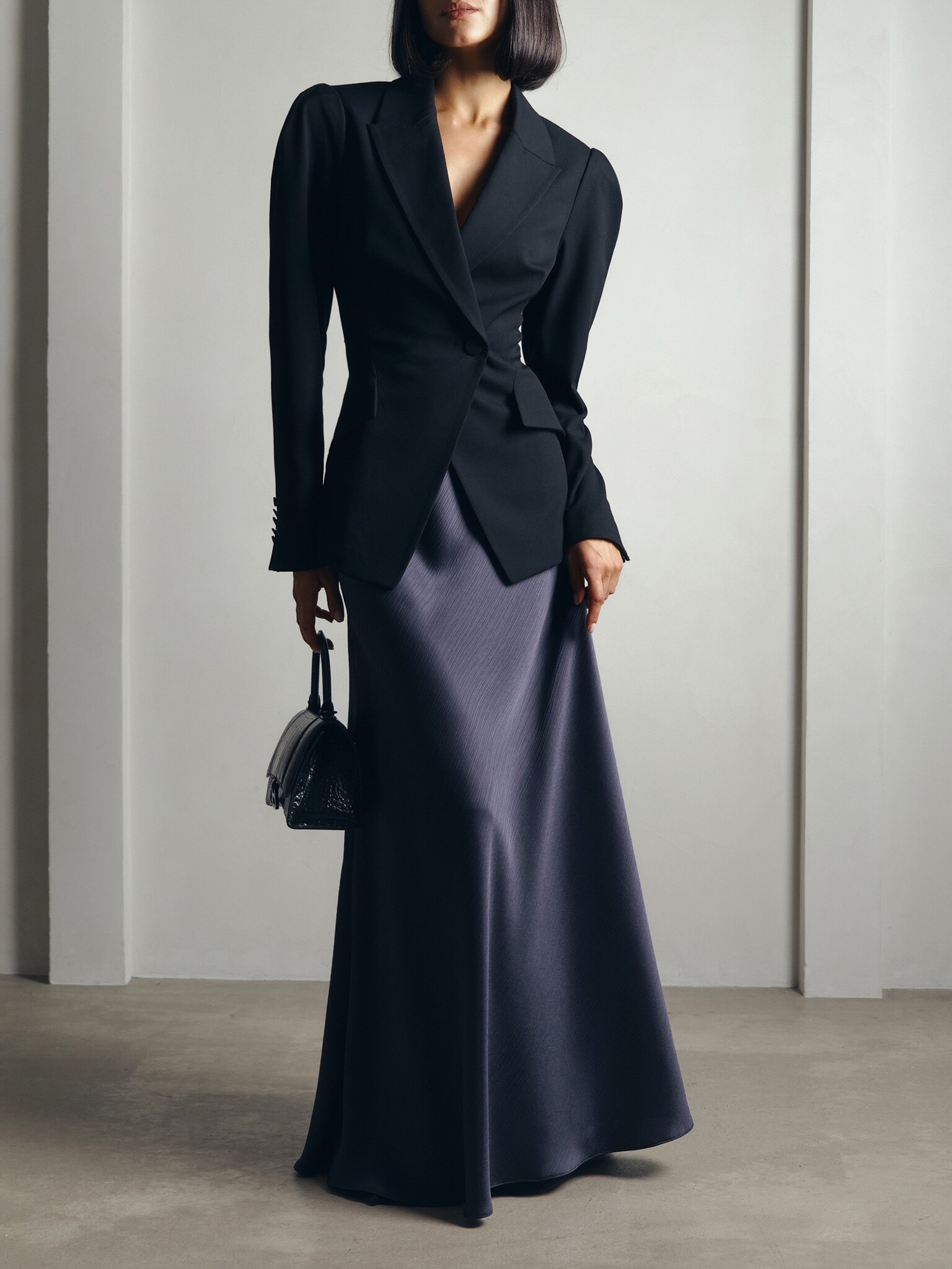 Юбка макси в пол из фактурной ткани