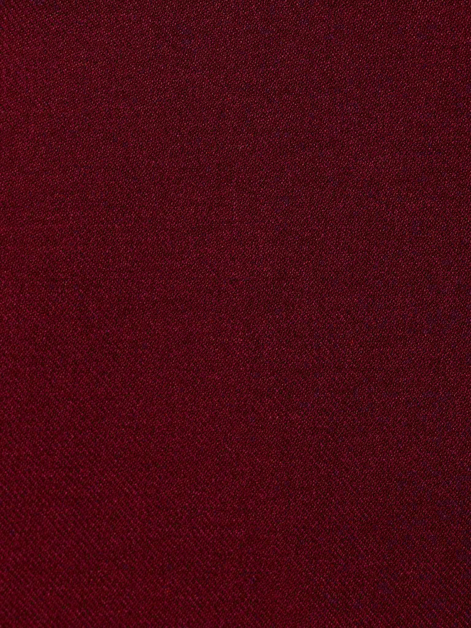 Single-breasted jacket with fitted silhouette