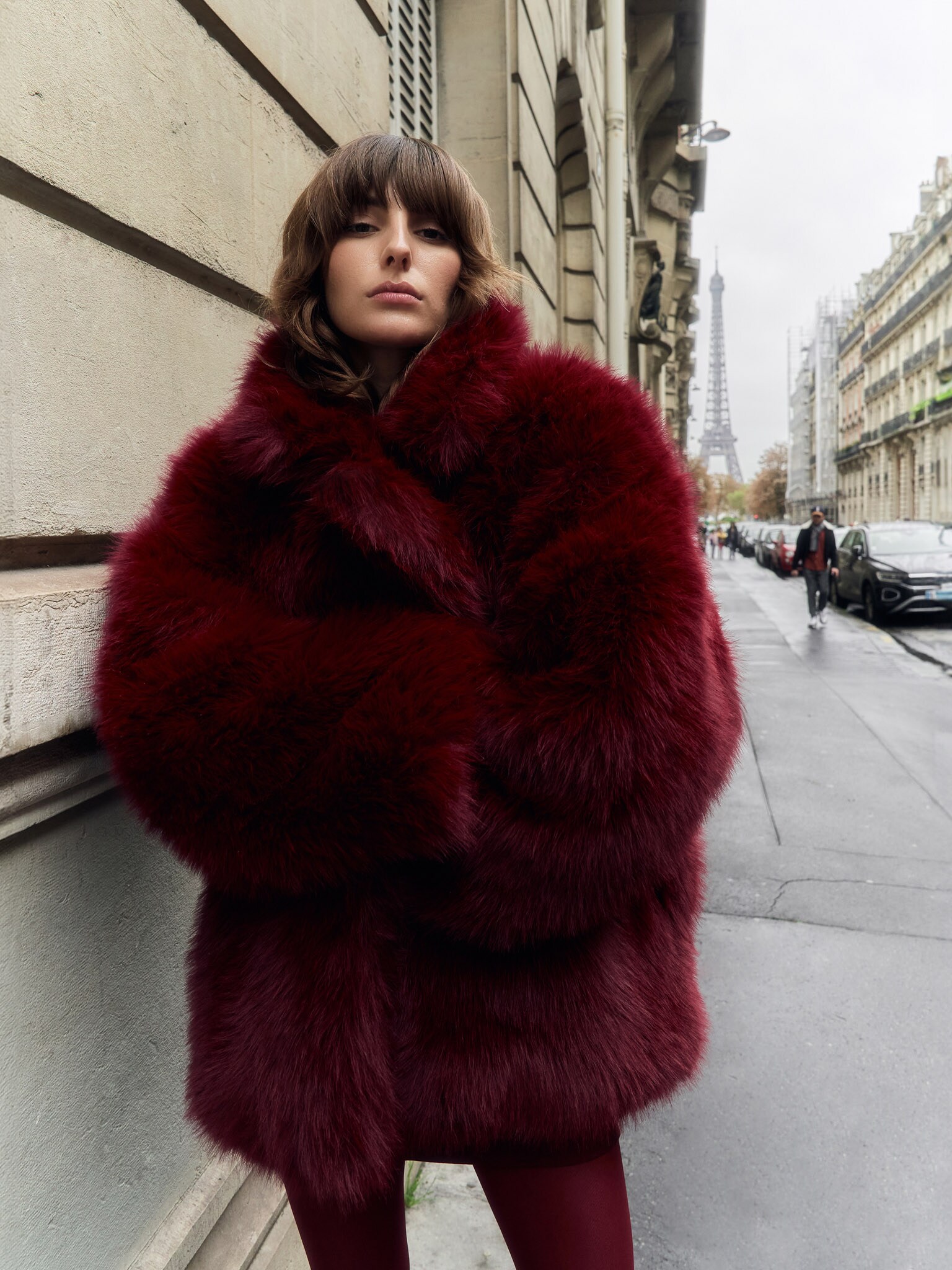 Short eco-coat with voluminous collar