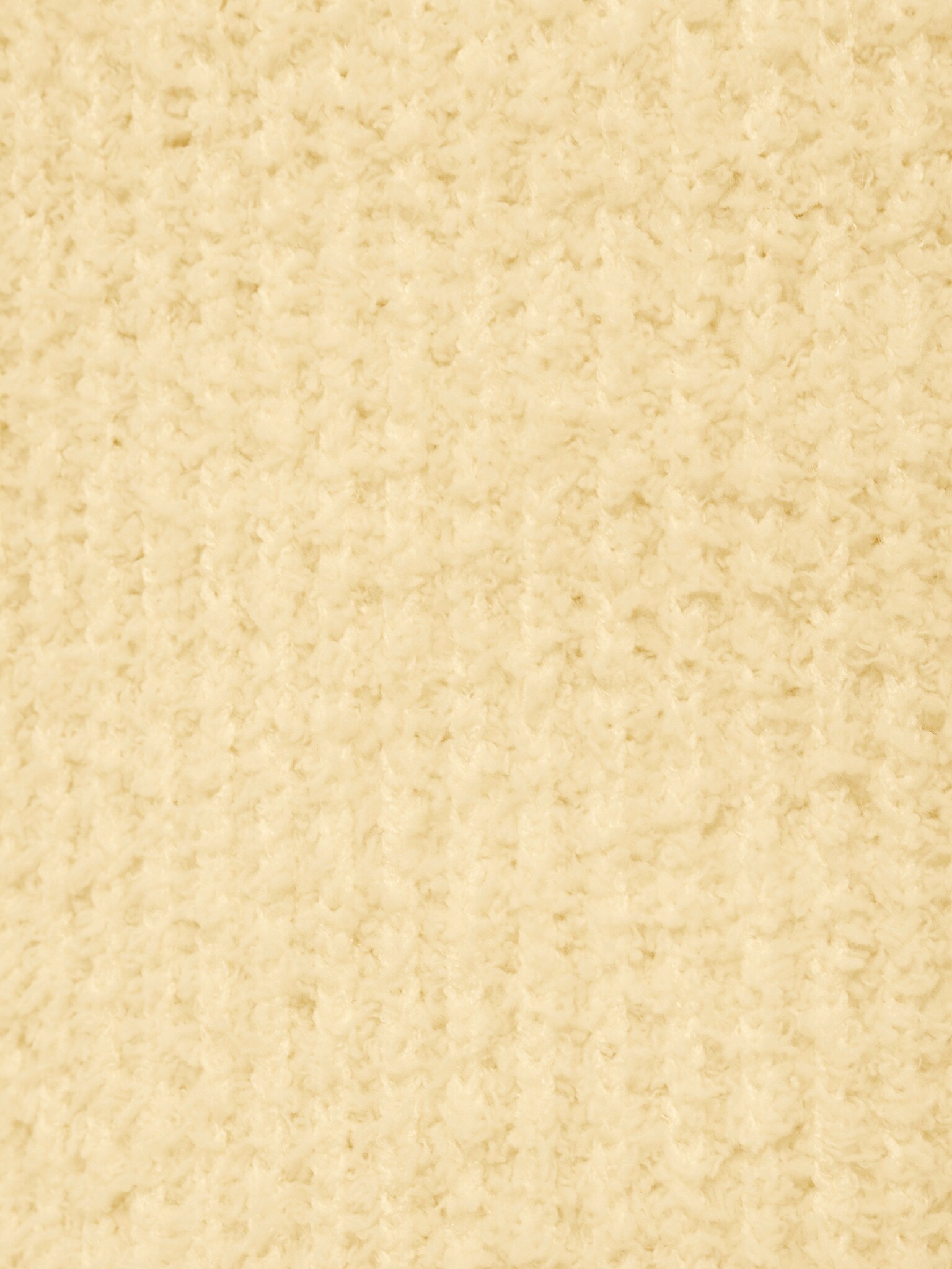 Свитер с воланами на воротнике и рукавах