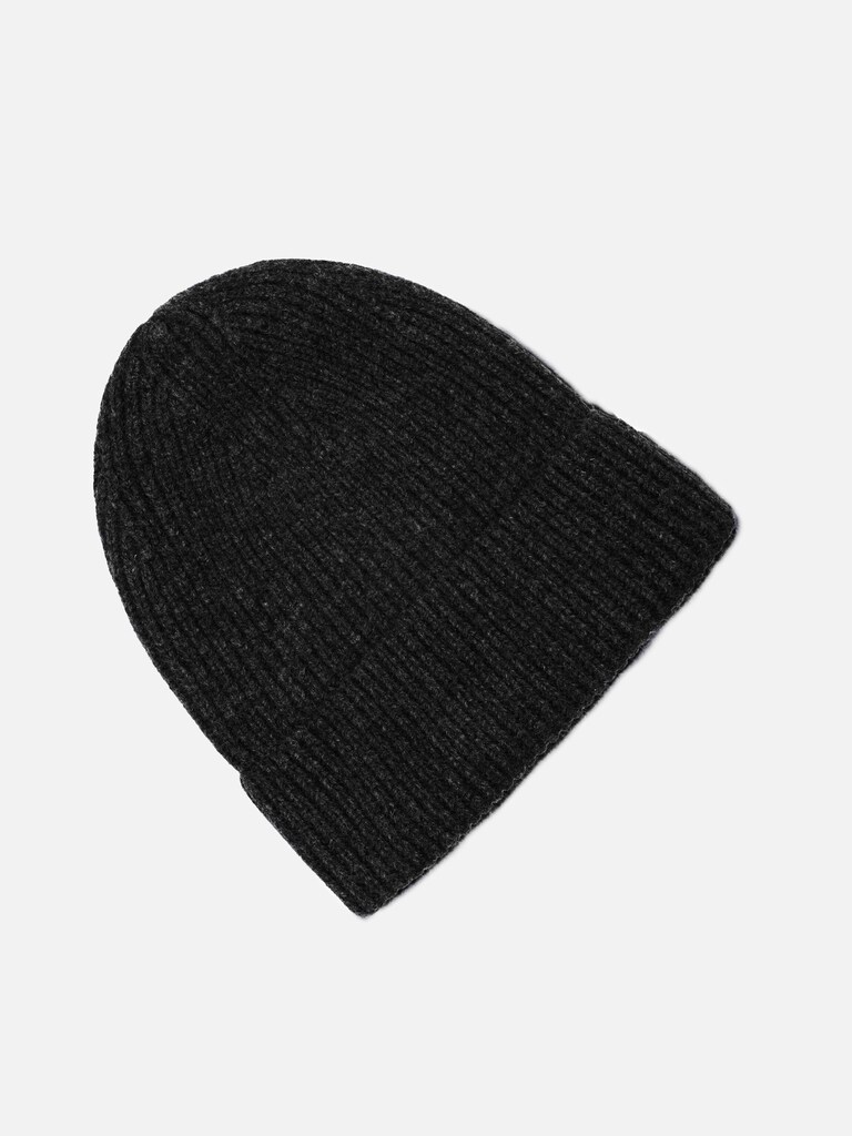 Woollen ribbed beanie