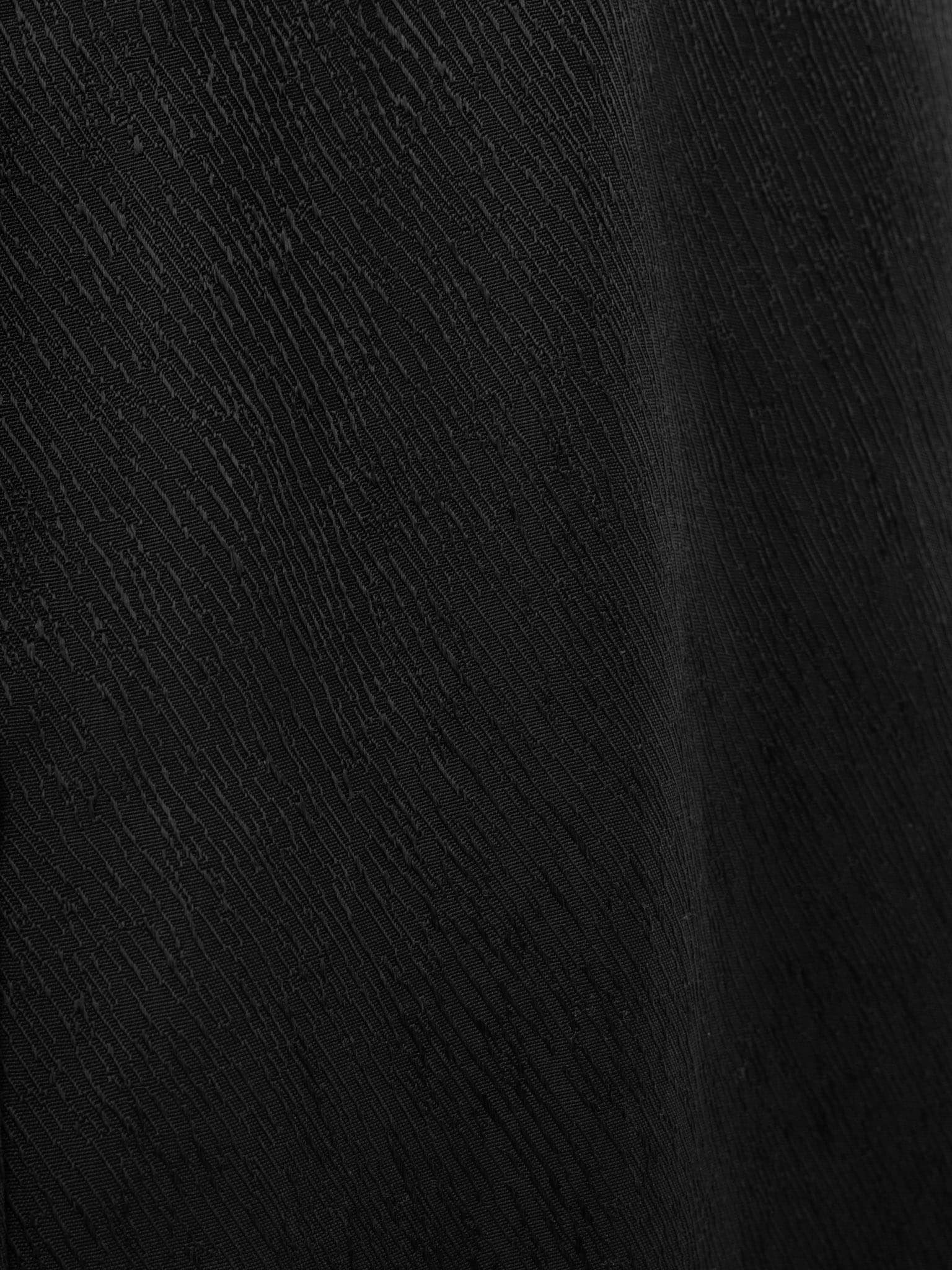 Lockere Bluse mit Bändern am Kragen