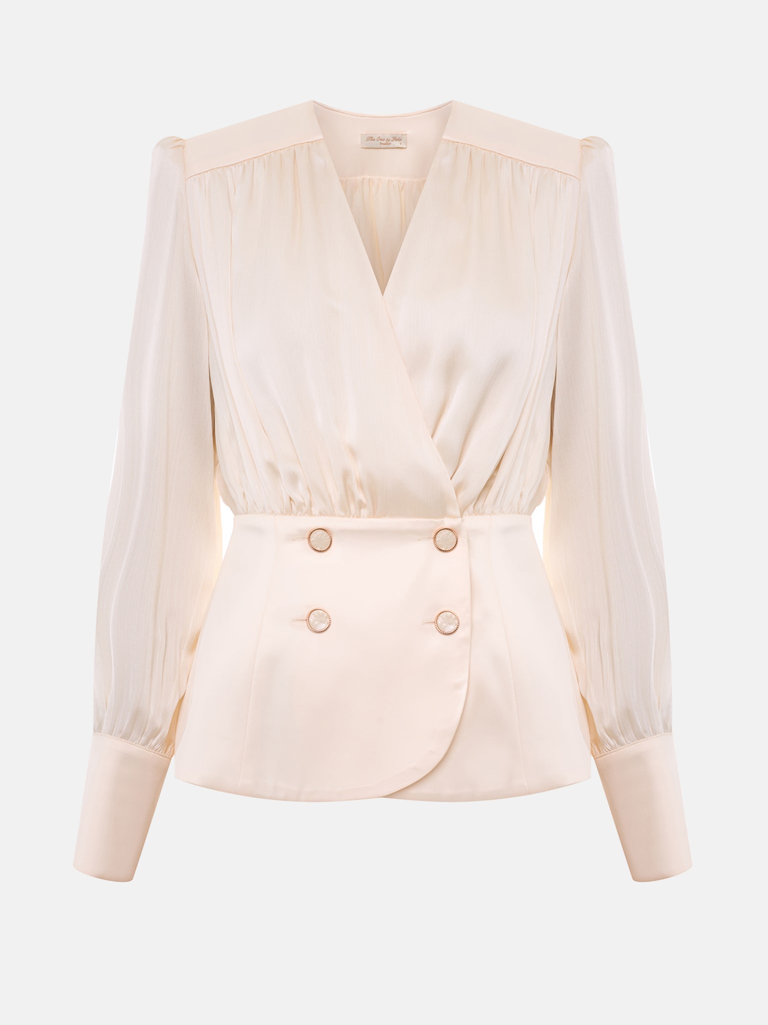 Струящаяся блуза с отрезным поясом и крупными пуговицами