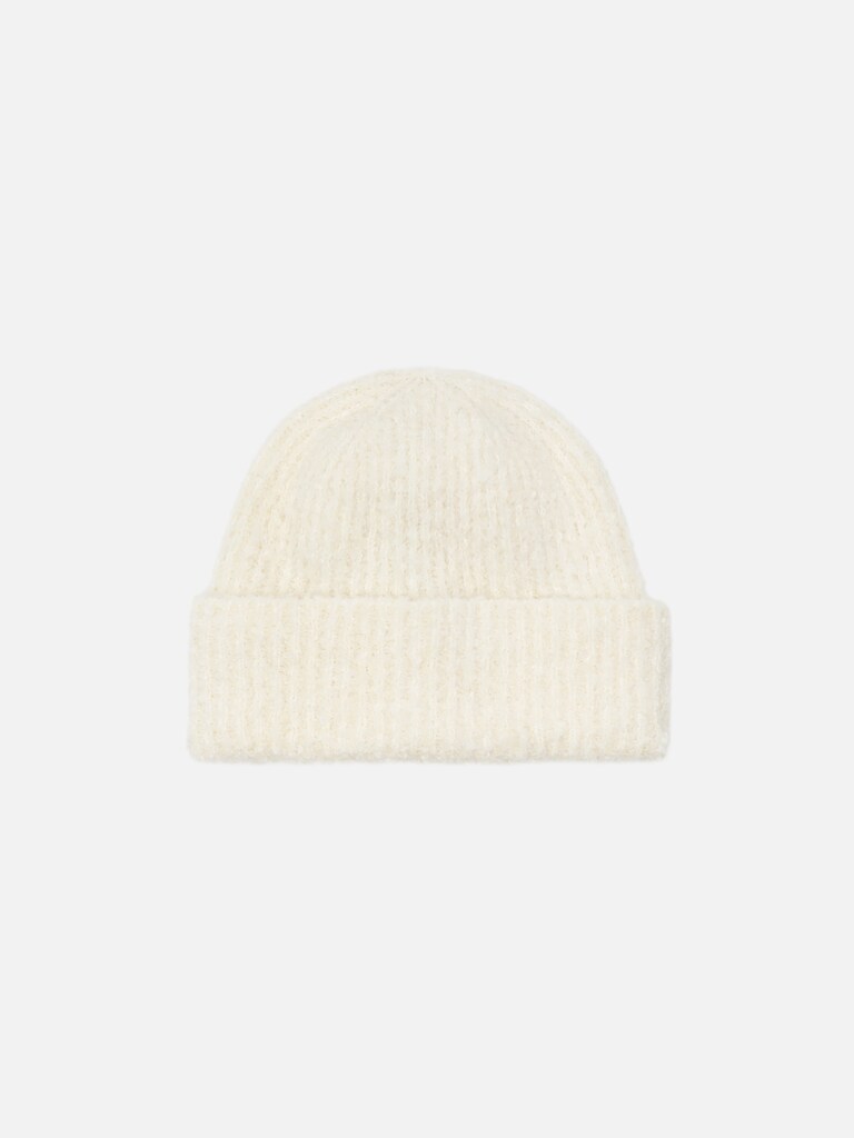 Beanie aus weichem Garn