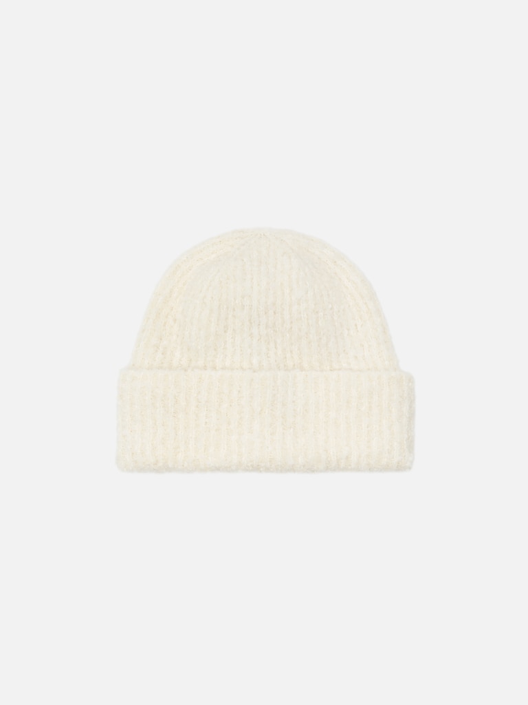 Beanie aus weichem Garn