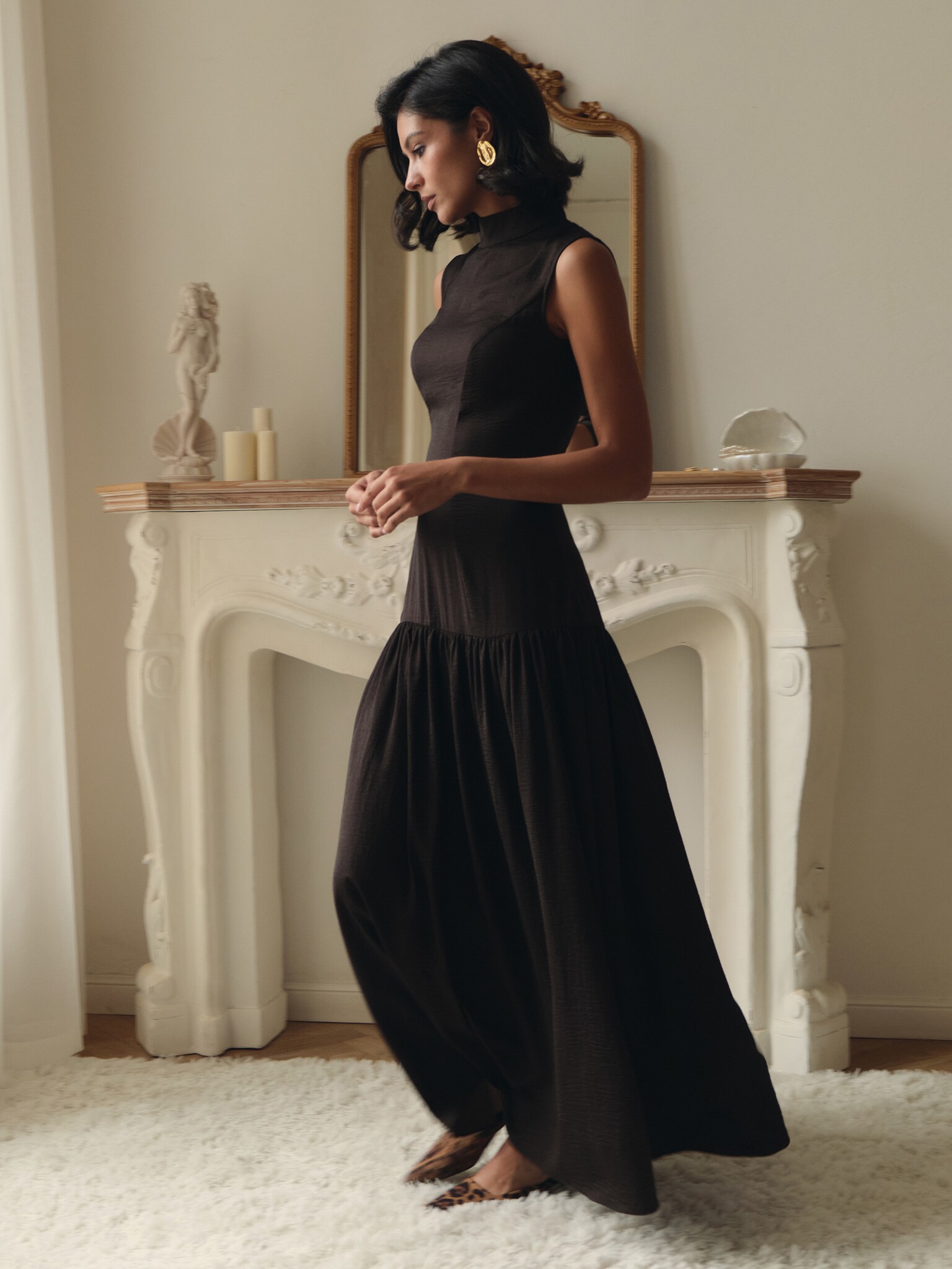 Приталенное платье макси из рельефной ткани :: LICHI - Online fashion store
