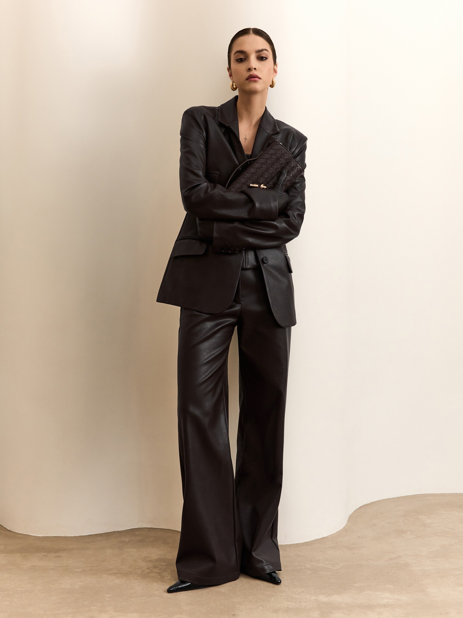 Veste évasée en éco-cuir