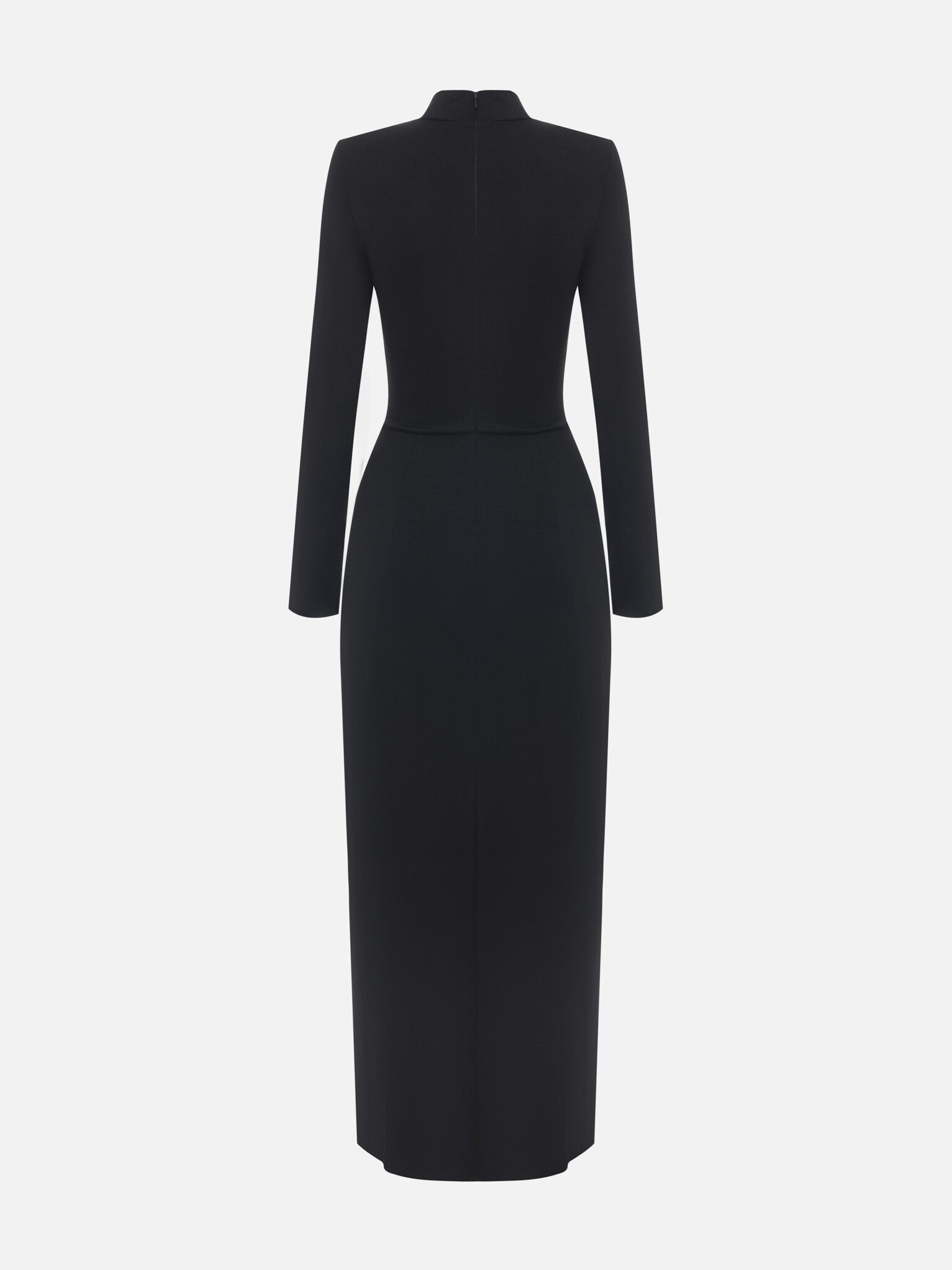 Maxi dress with round neckline and fitted sleeves