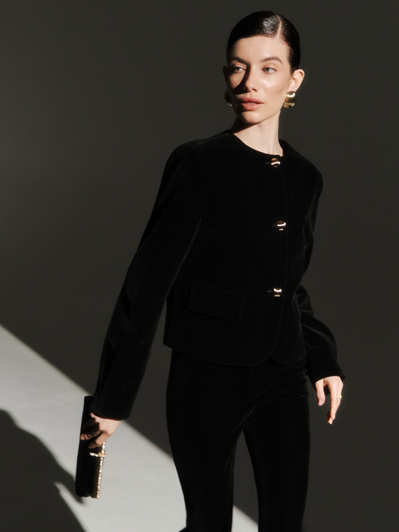 Жакет из ткани с бархатистой фактурой