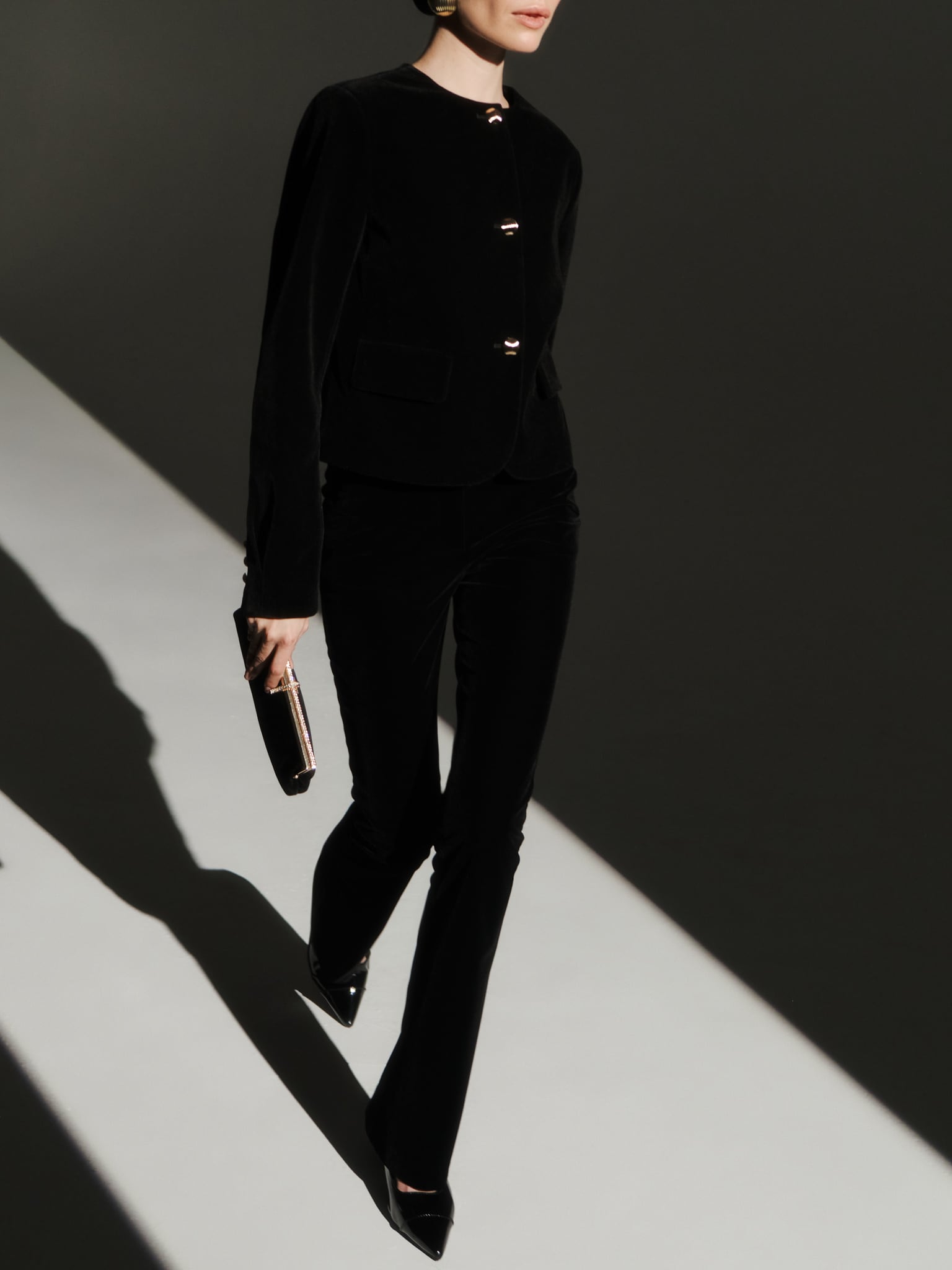 Жакет из ткани с бархатистой фактурой