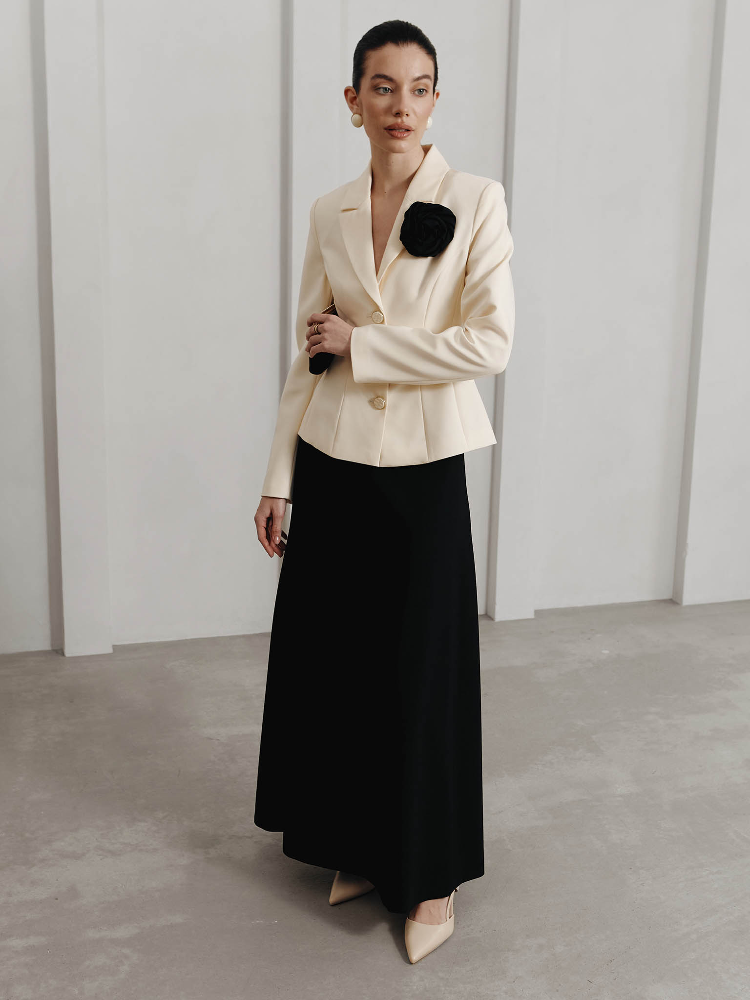 Расклешенная юбка макси из атласа :: LICHI - Online fashion store