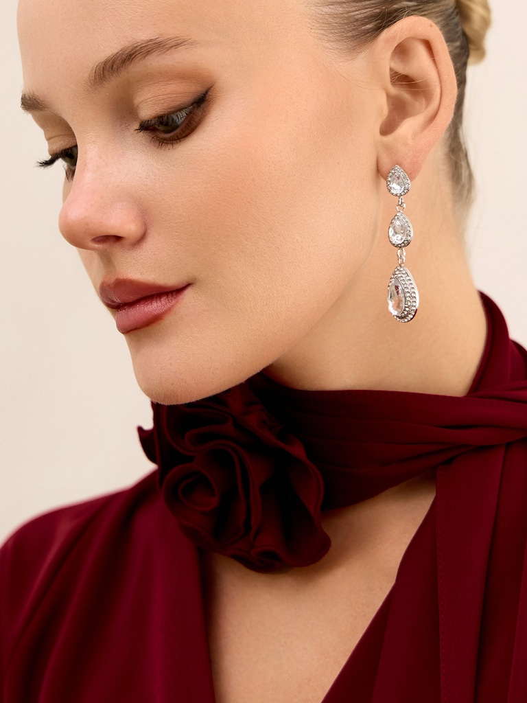 Серьги-пусеты из каплевидных камней