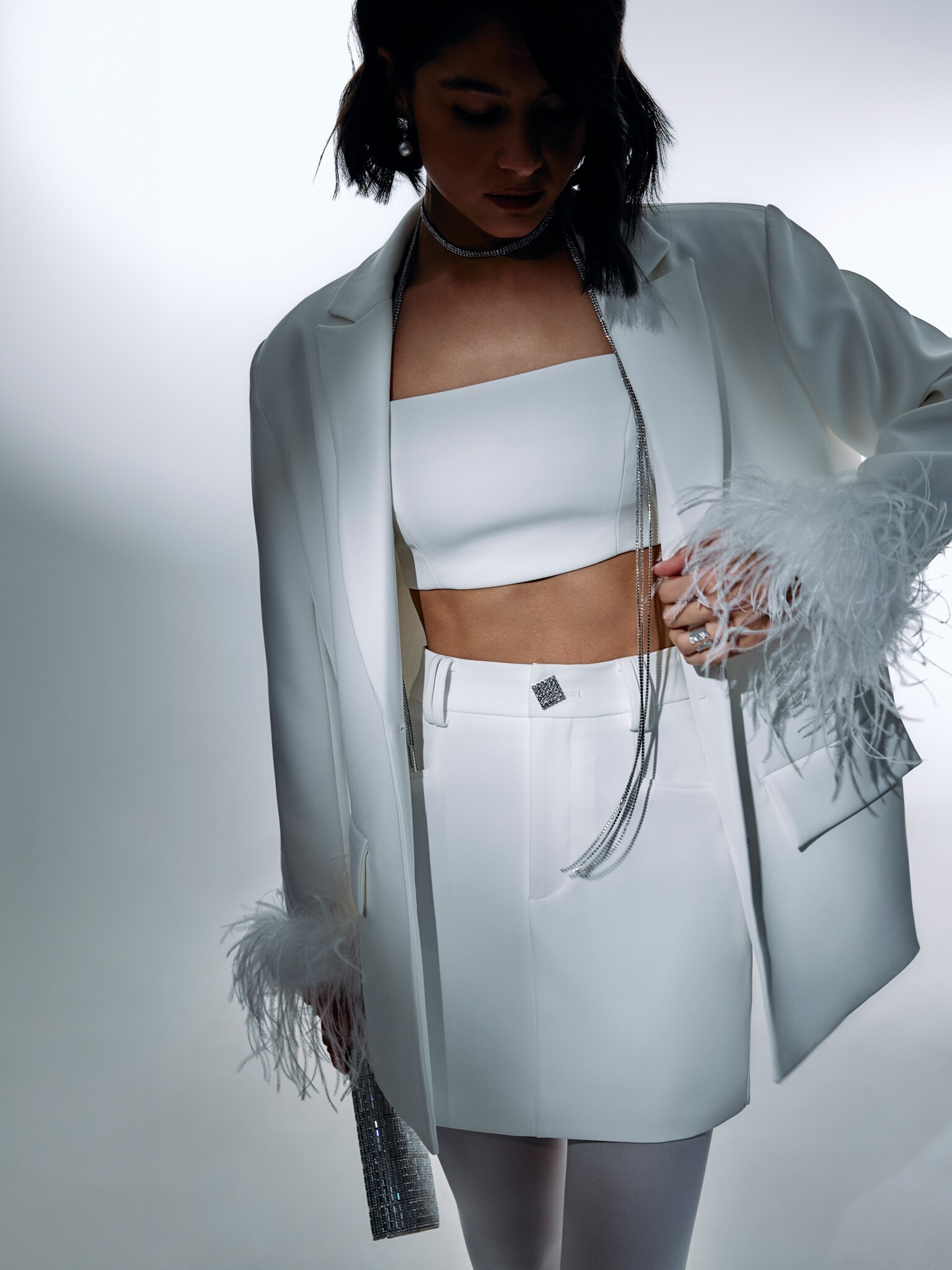 Mini skirt with accent button