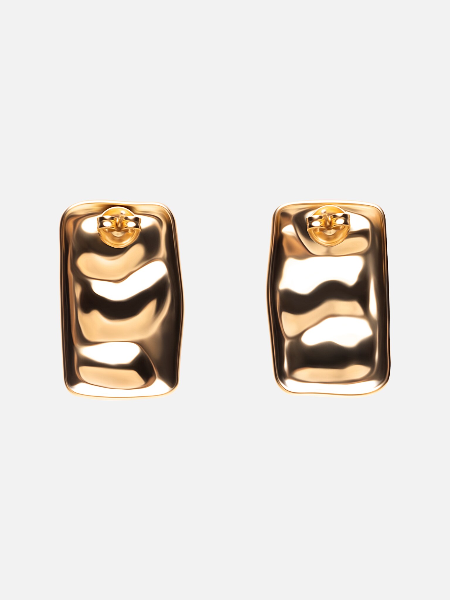 Прямоугольные серьги-пусеты из фактурного металла