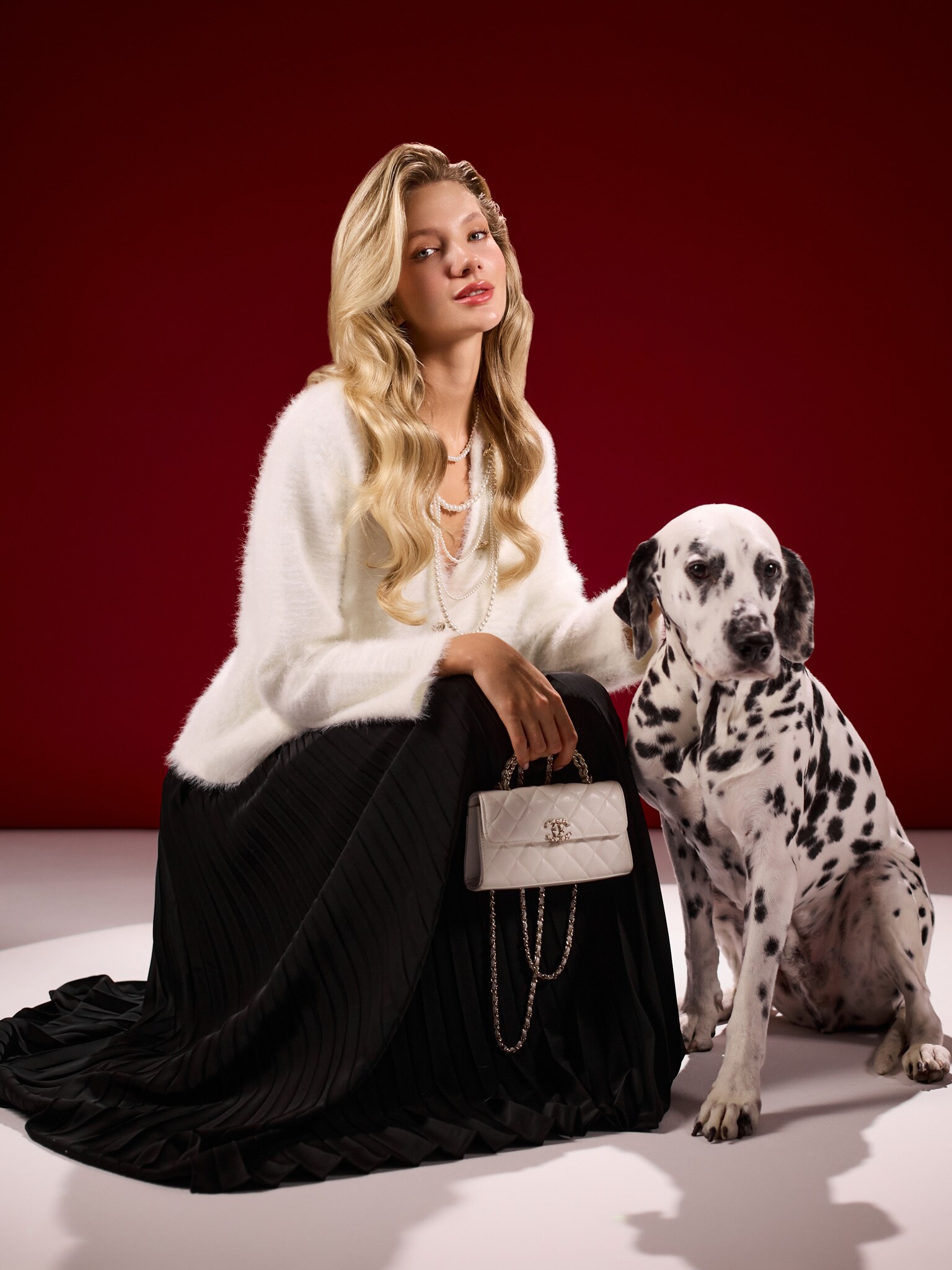 Плиссированная юбка макси из плотной ткани