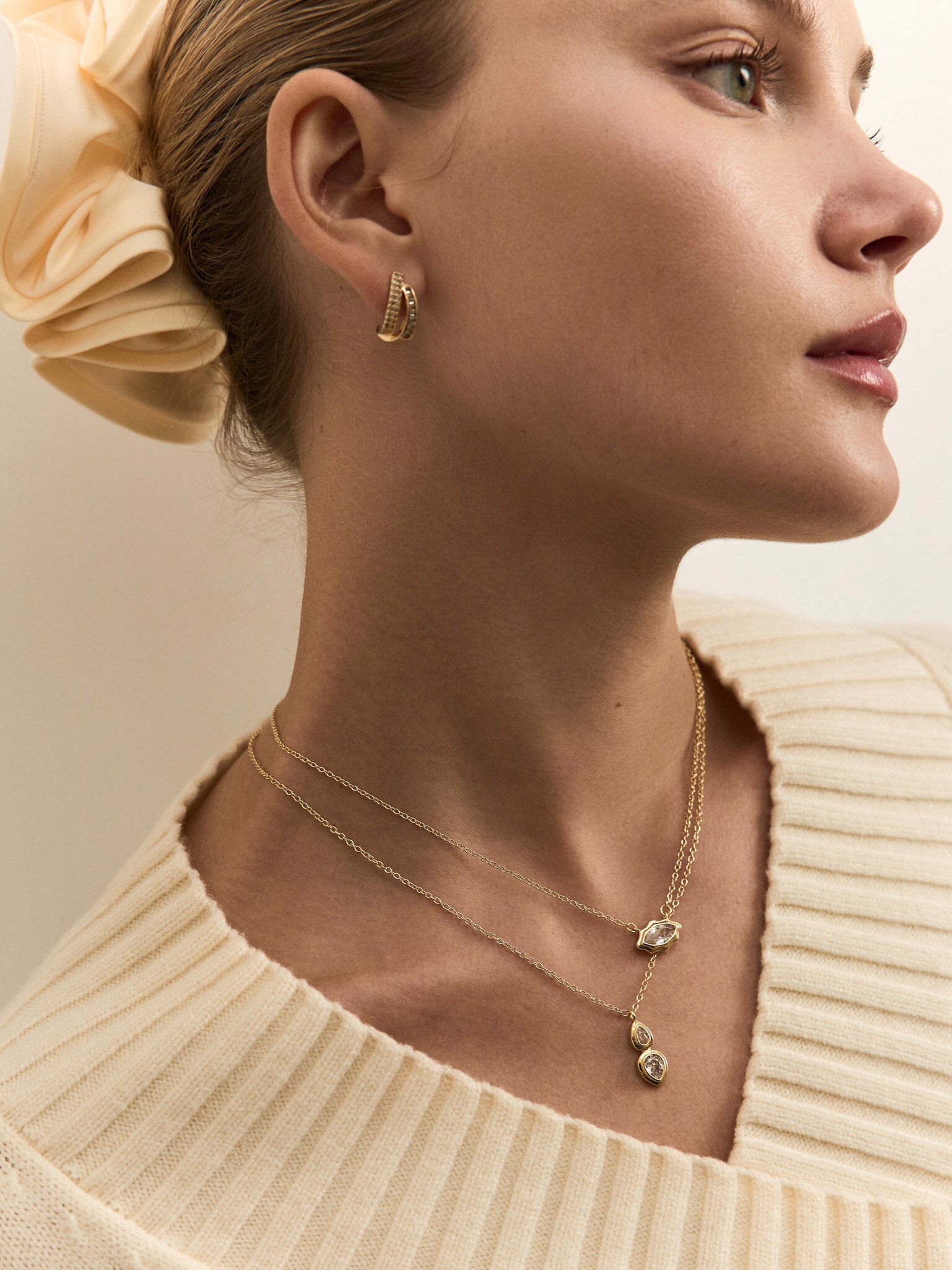 Double chain with drop pendants :: LICHI - Online fashion store