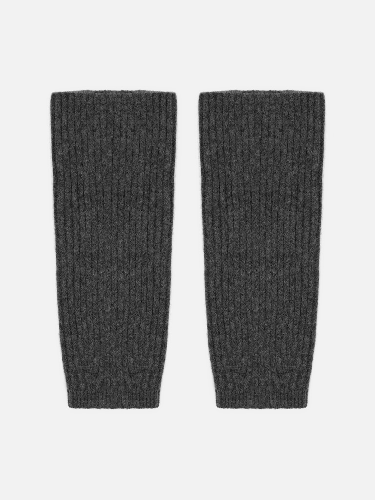 Гетры в рубчик с разрезами