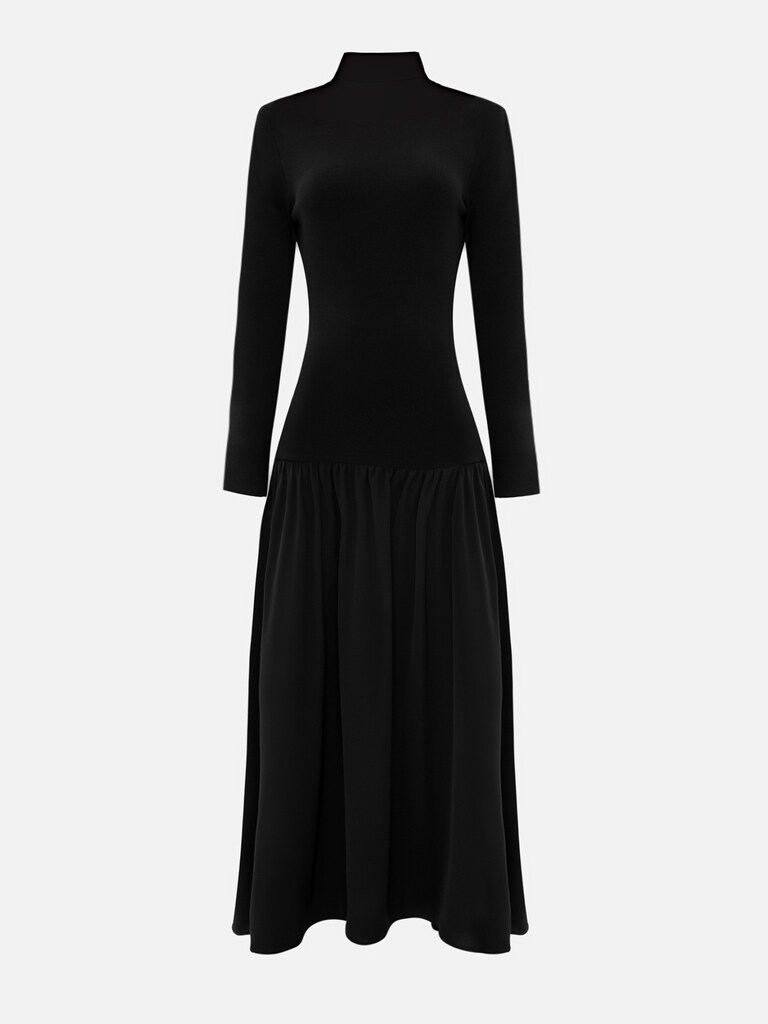 Jersey maxi dress with pearl necklace