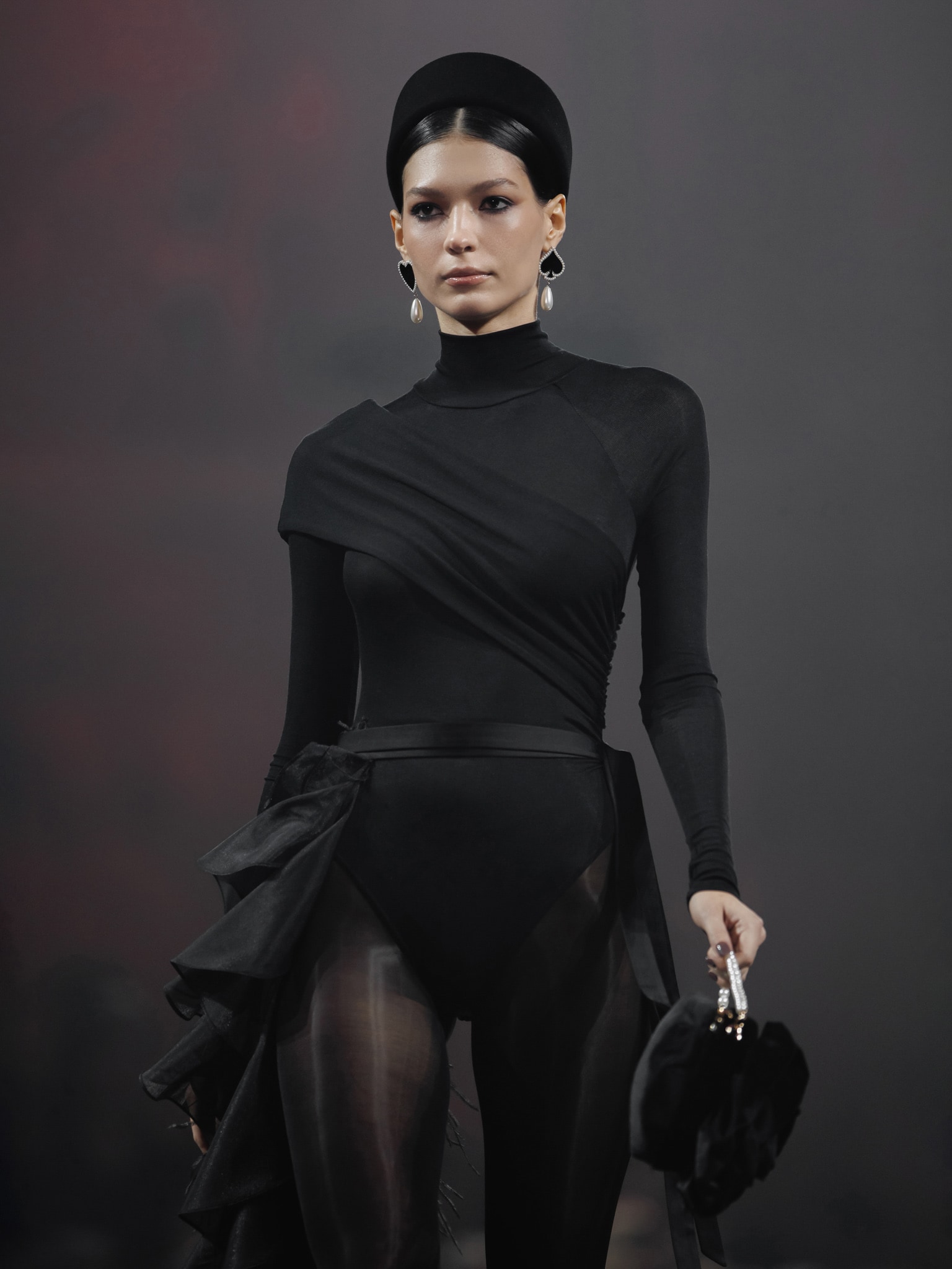 Боди с высоким воротником и драпировкой спереди