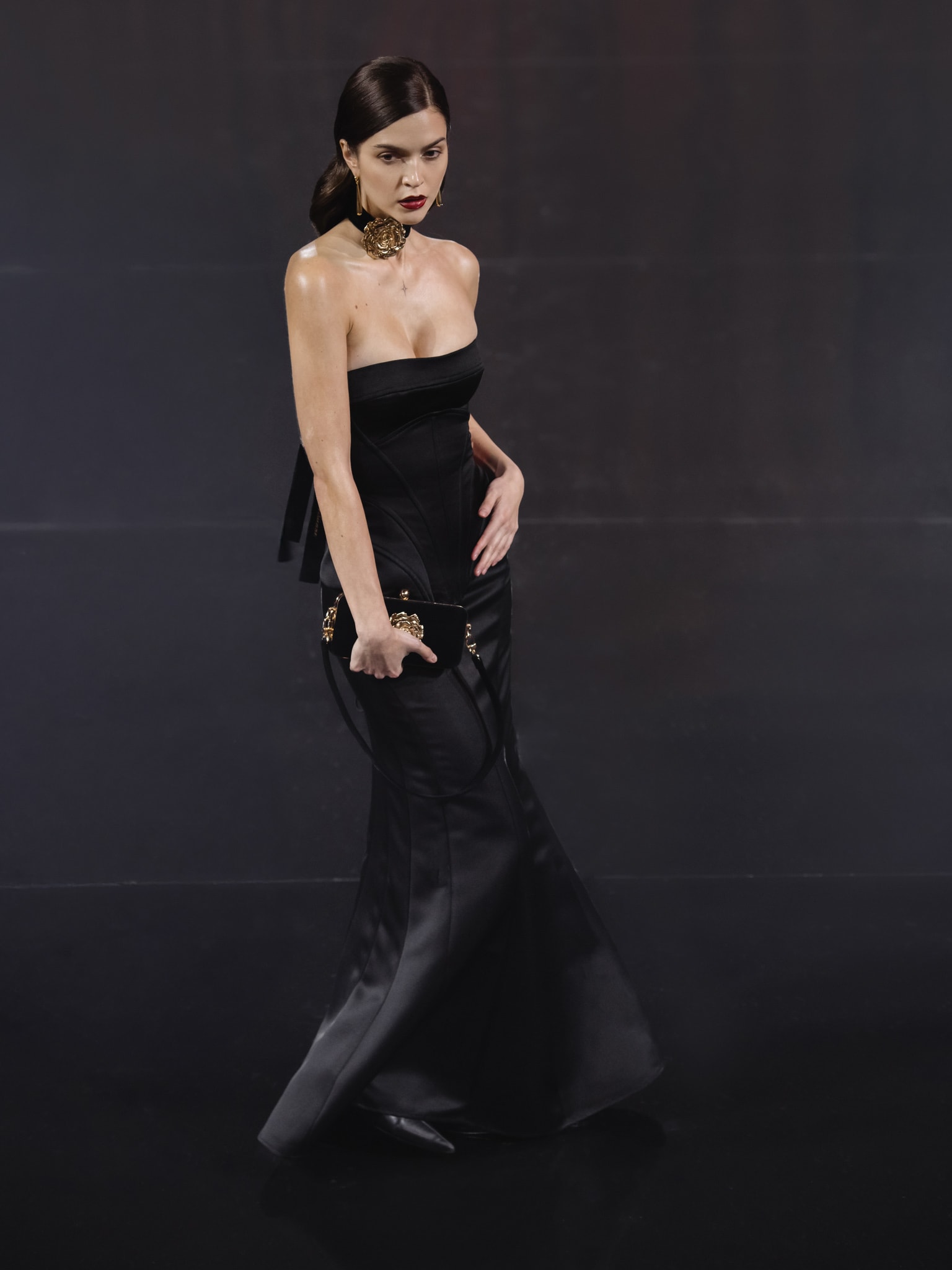 Maxirock mit enger Passform an den Hüften