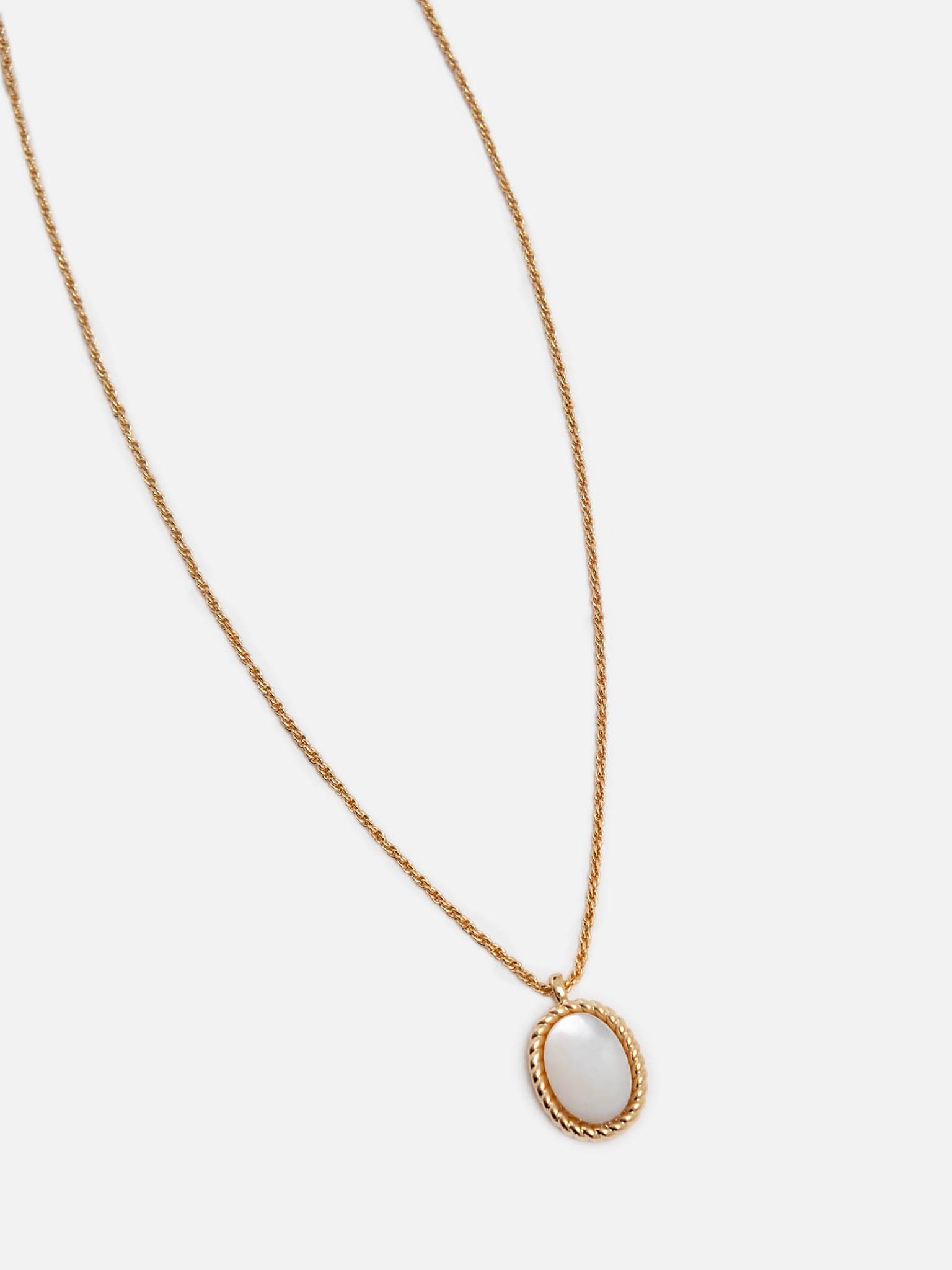 Золотистый Золотистый