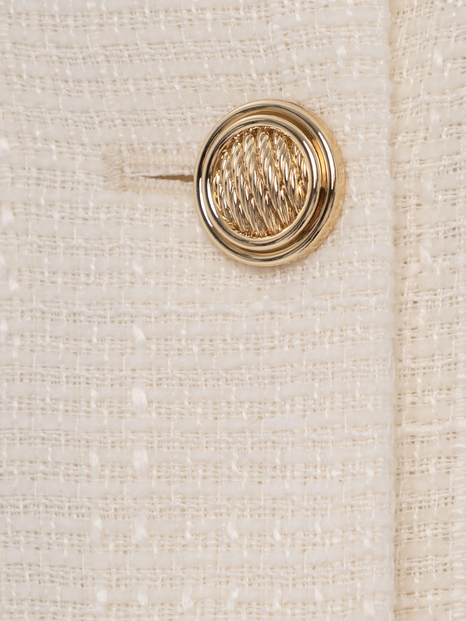 Tweedowy żakiet z kołnierzem typu stójka i dużymi guzikami