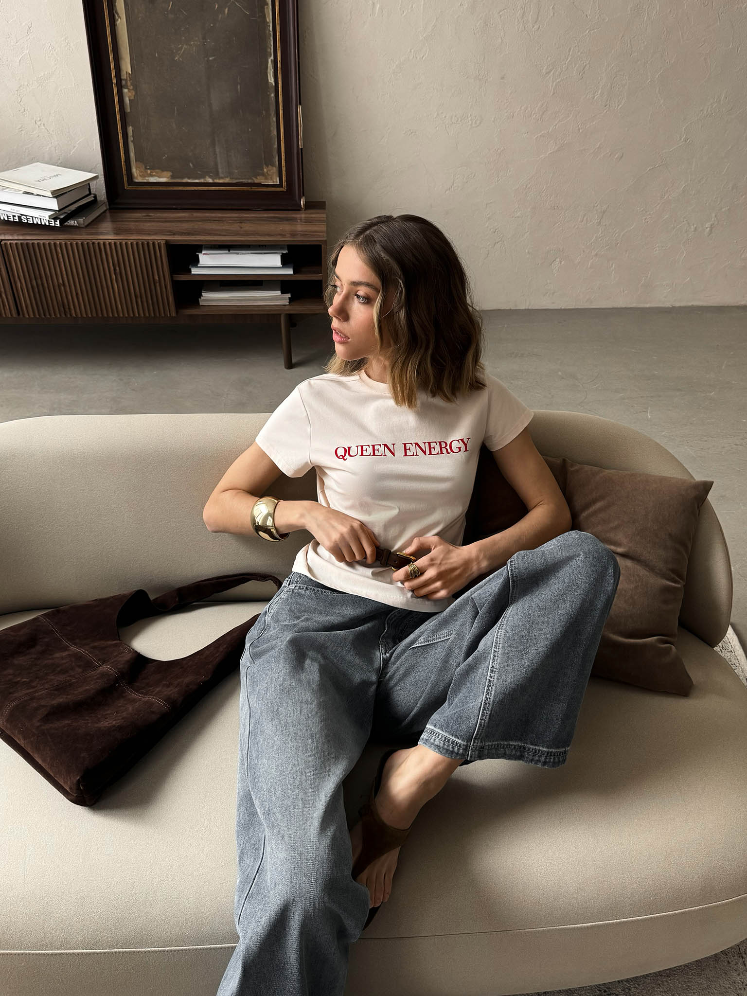 Loose light-wash denim jeans