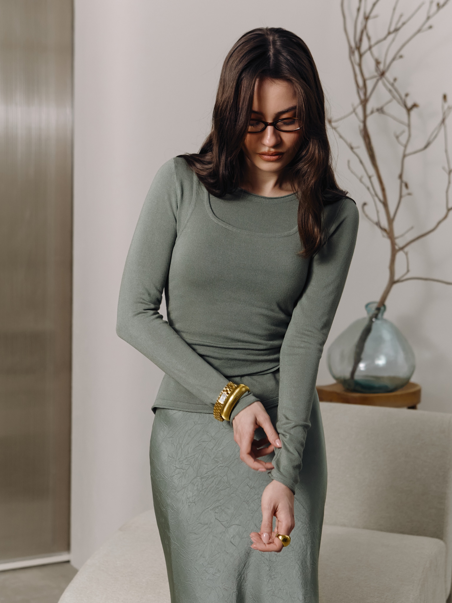 Jersey top with asymmetrical edge