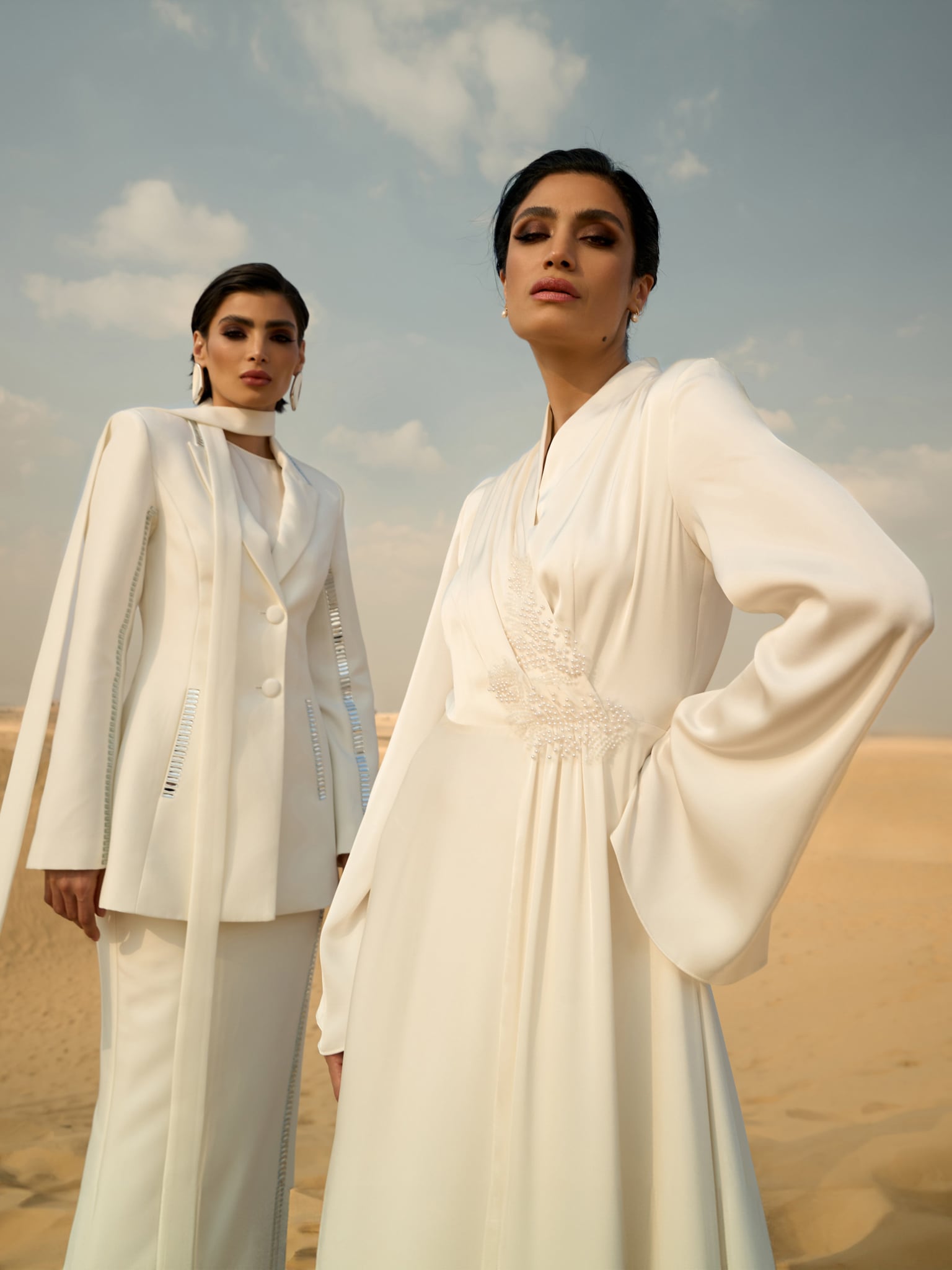 Платье макси в пол с эффектом запаха