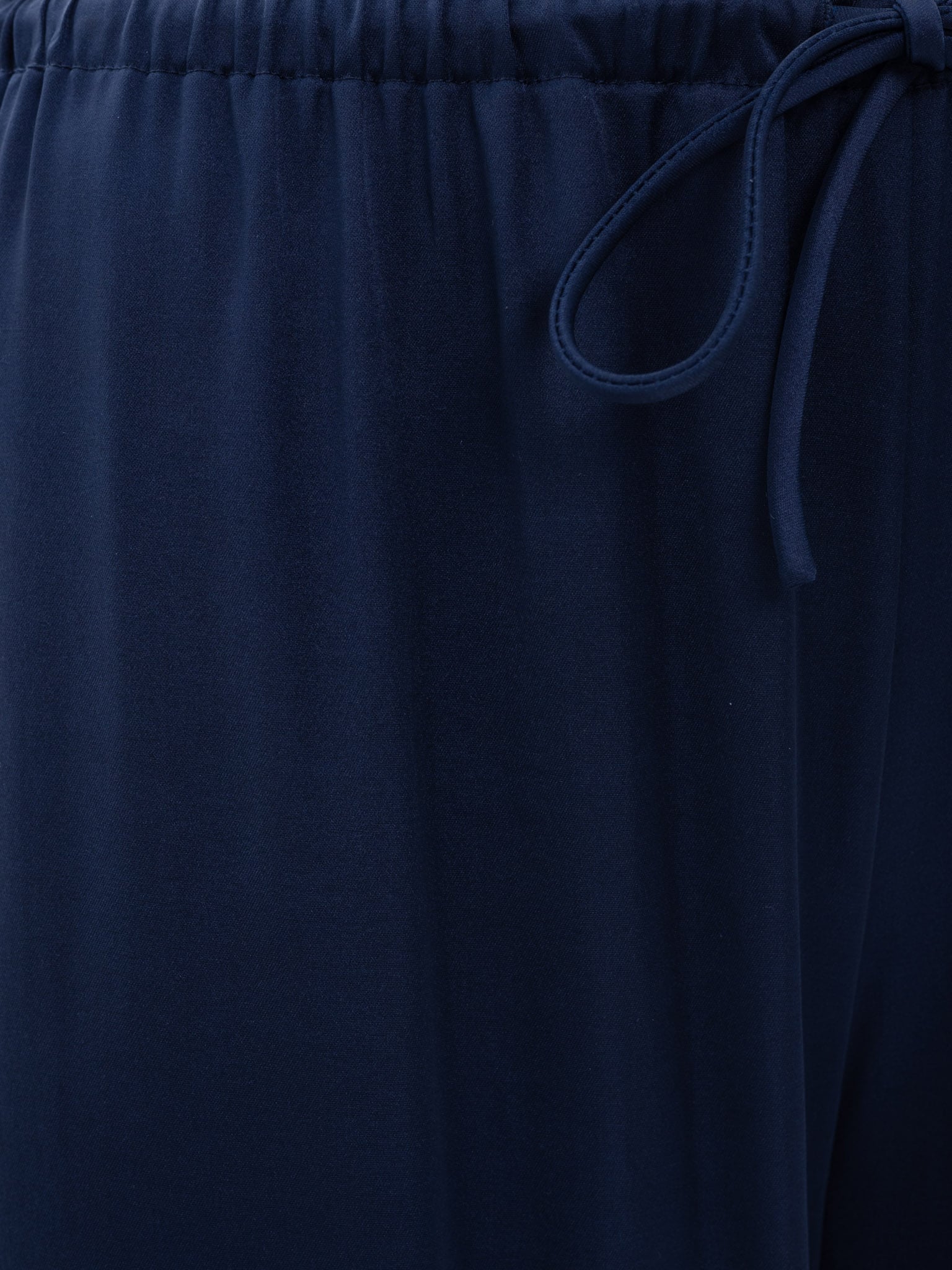 Locker sitzende Hose aus glattem Jersey