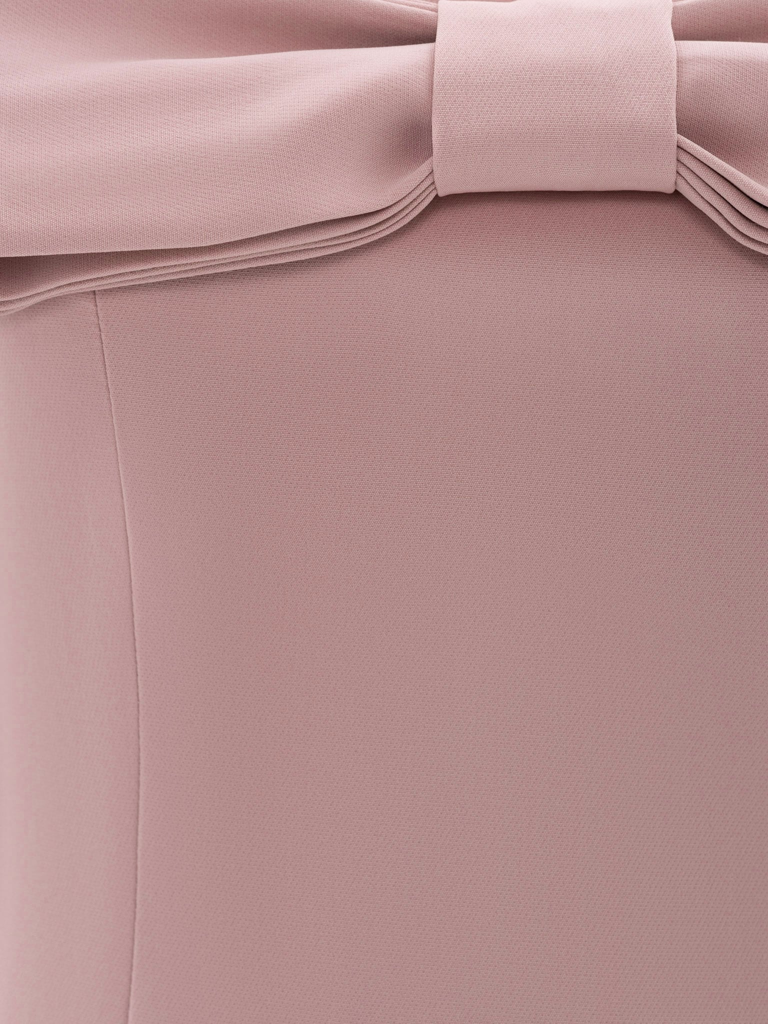 Корсетный топ с открытыми плечами и бантом спереди