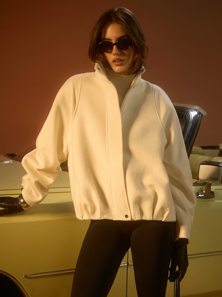 Loose bomber in woollen fabric