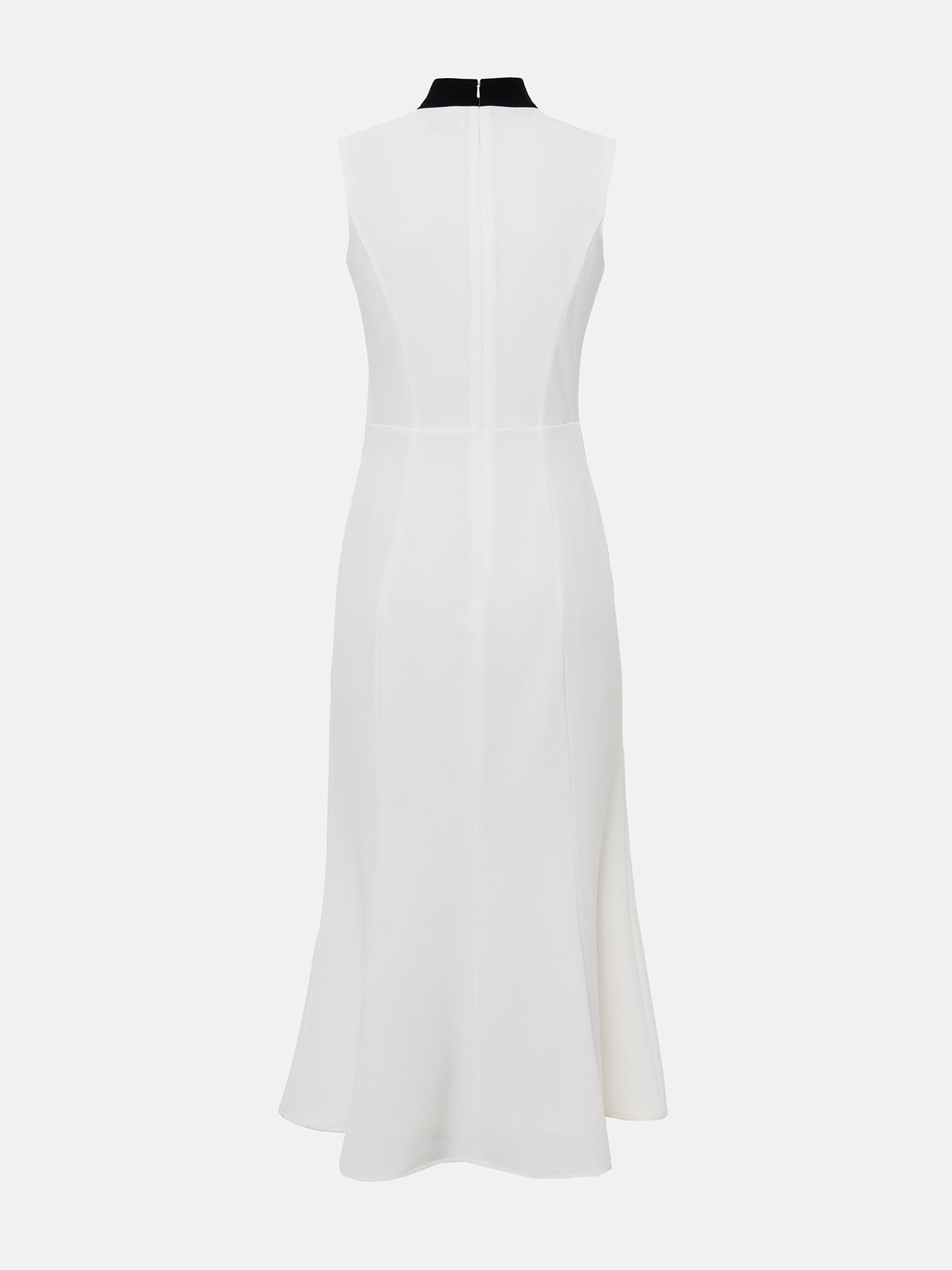 Sleeveless maxi dress with contrasting details