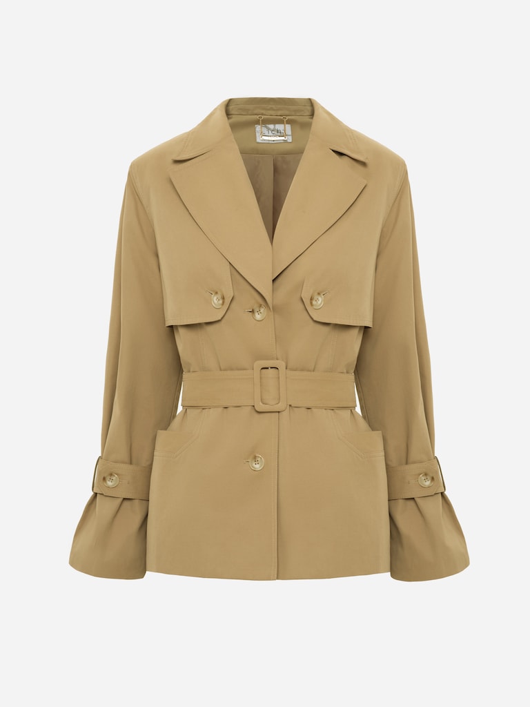 Short trench coat with wide belt