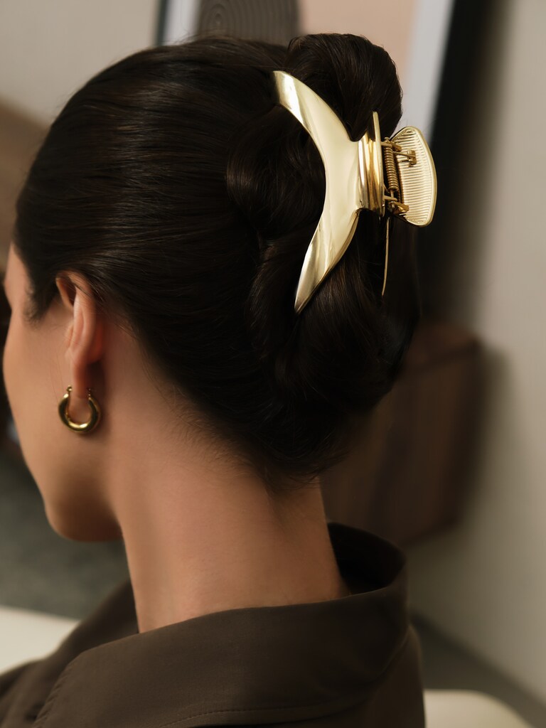 مشبك شعر معدني