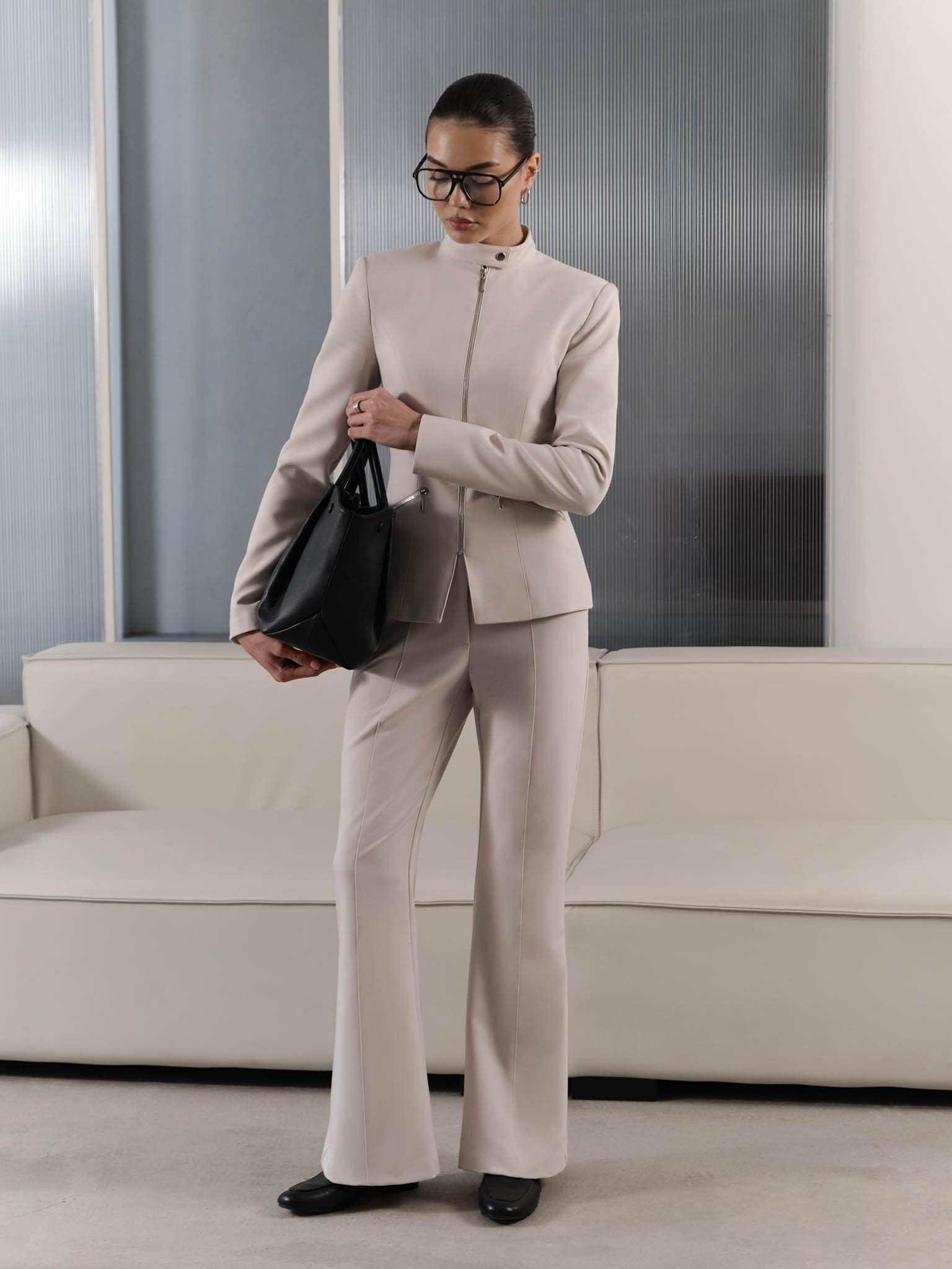 Taillierte Jacke mit Reißverschluss