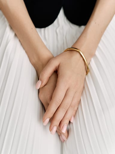 Золотистый