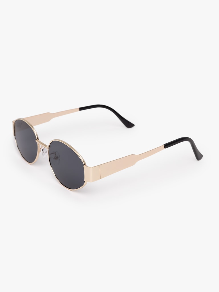 Metalframed sunglasses with slim temples