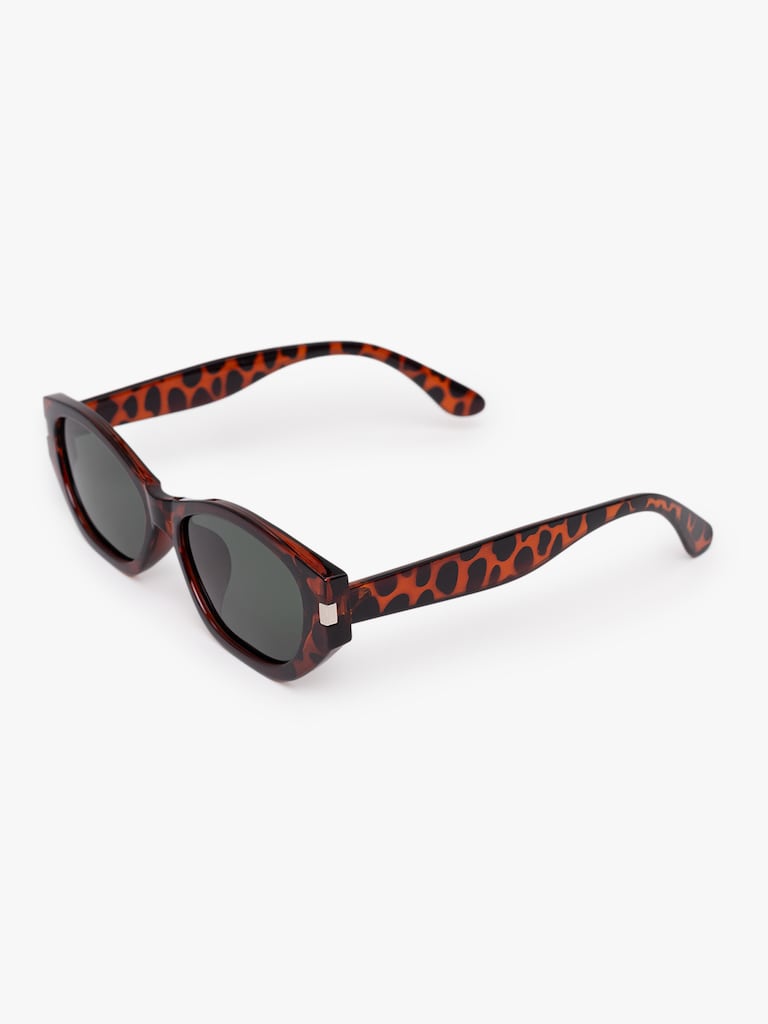 Trapezoidal sunglasses