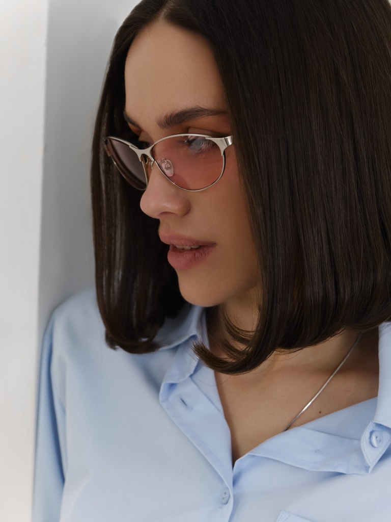 Декоративные очки в металлической оправе с цветными линзами