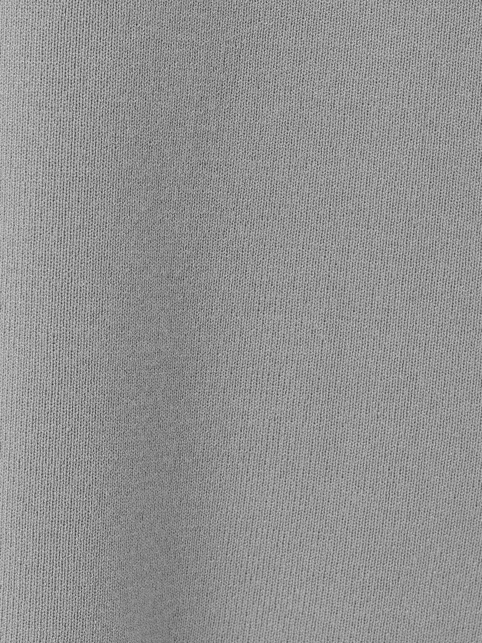 Платье мини из вязаного трикотажа с воротником поло