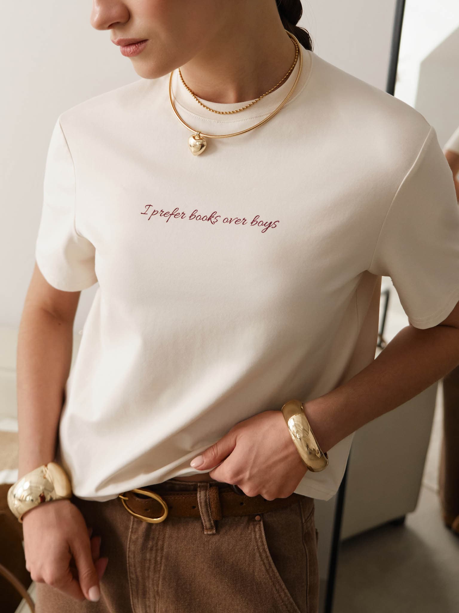 Прямая футболка из плотной ткани с надписью :: LICHI - Online fashion store