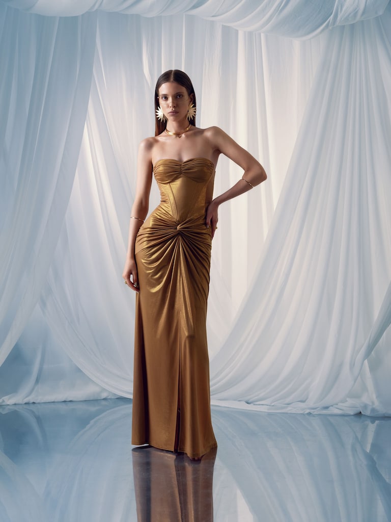 Платье макси с корсетным лифом