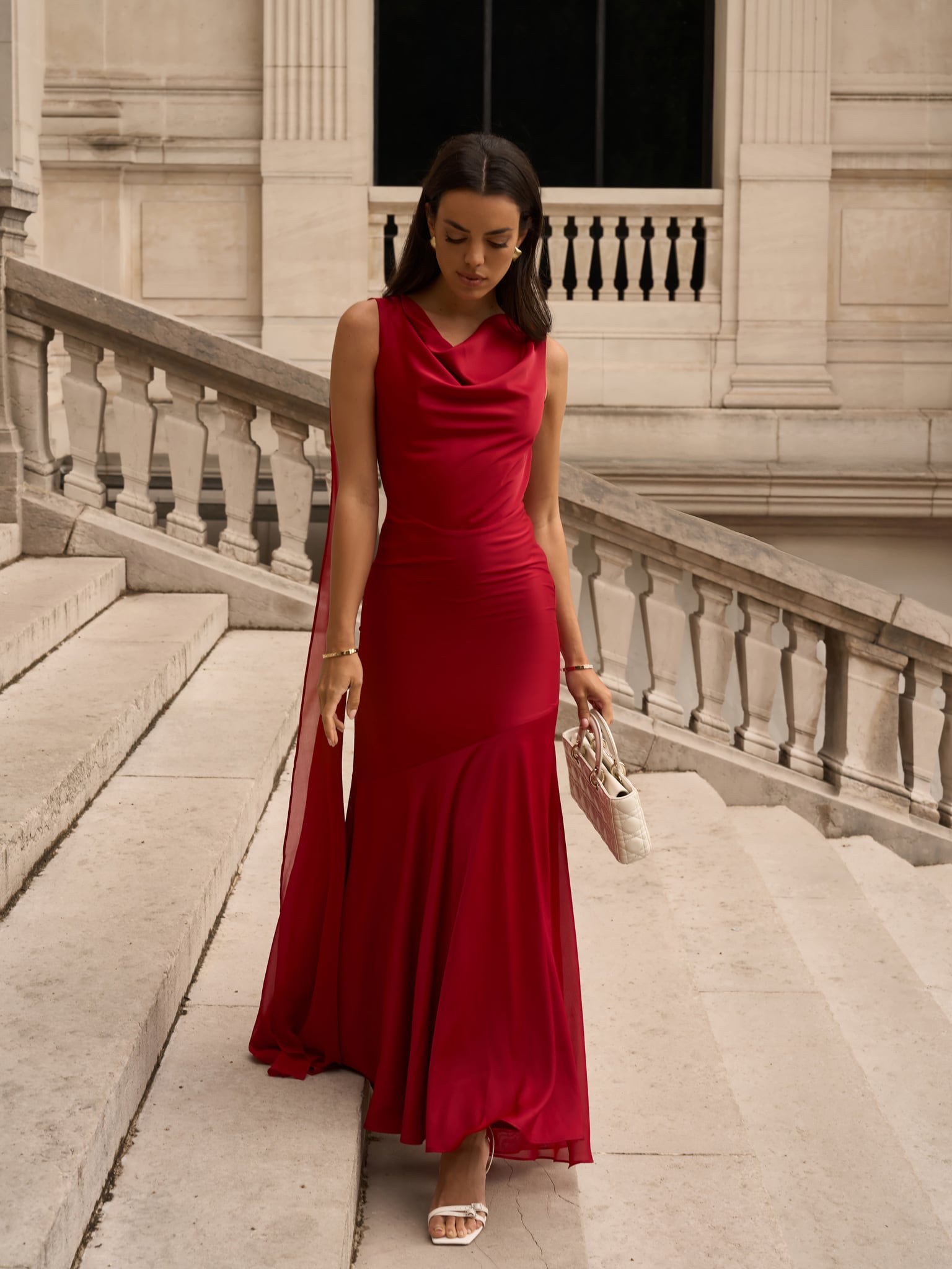 Sukienka maxi ze wstążkami na ramionach