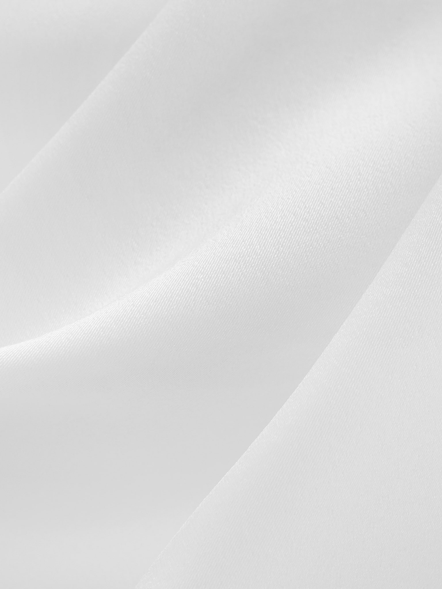 Maxi dress with metallic choker