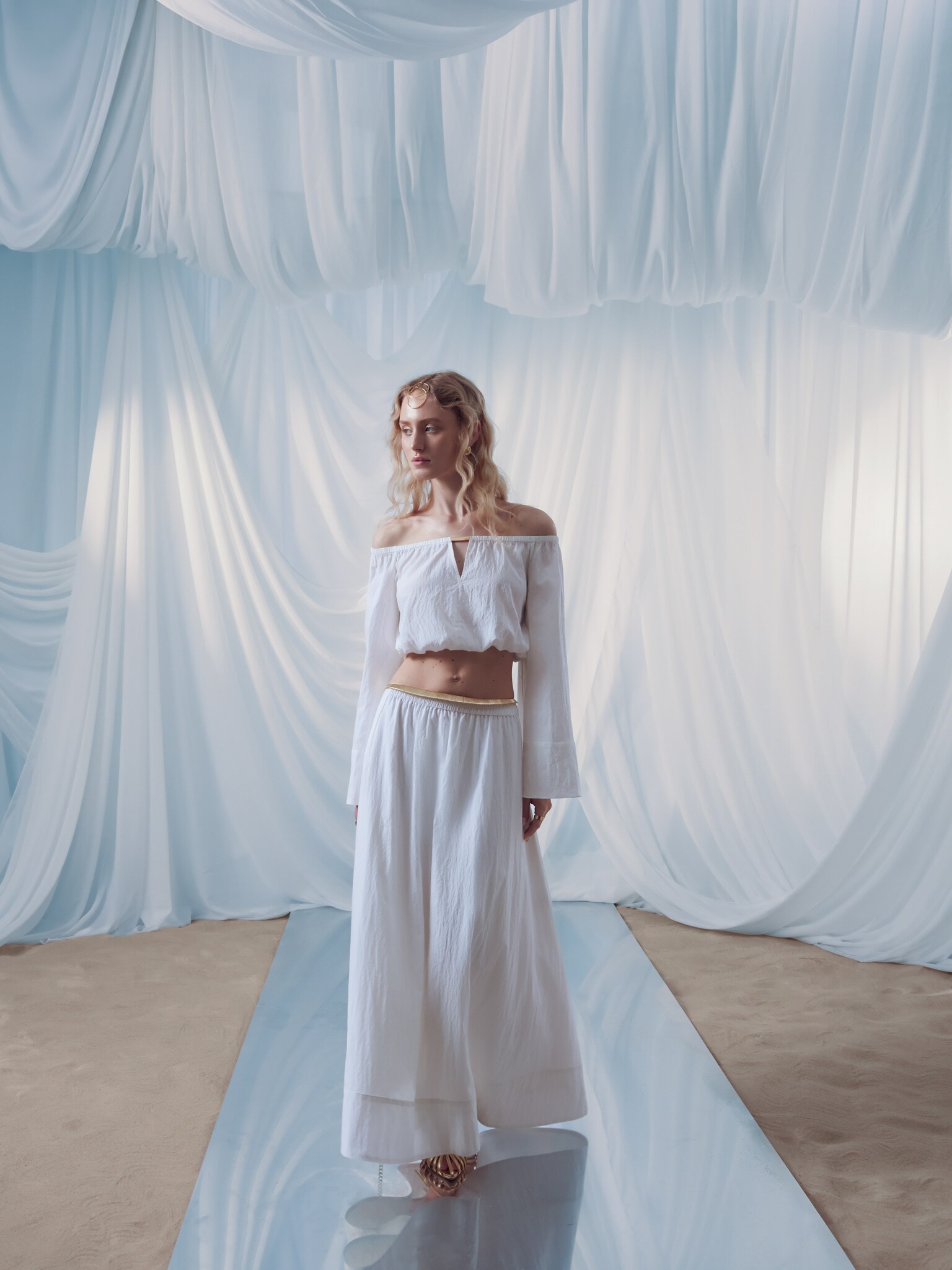 Jupe longue évasée en tissu texturé