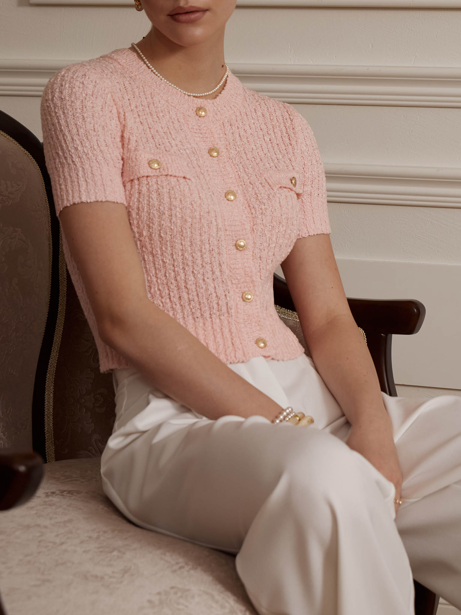 Jersey cardigan with short sleeves and large buttons