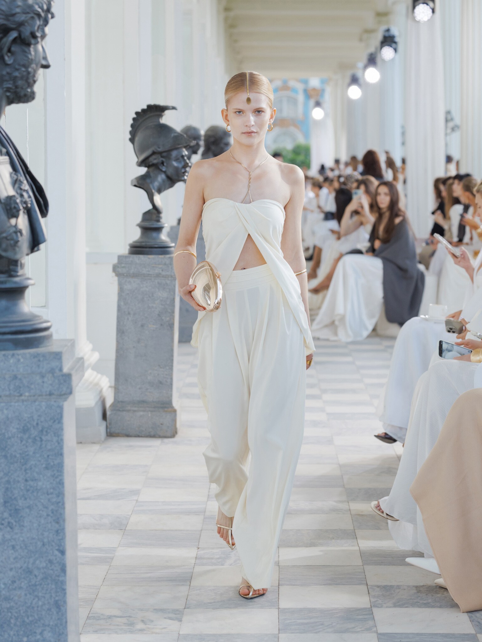 Palazzo trousers with waistband pleats