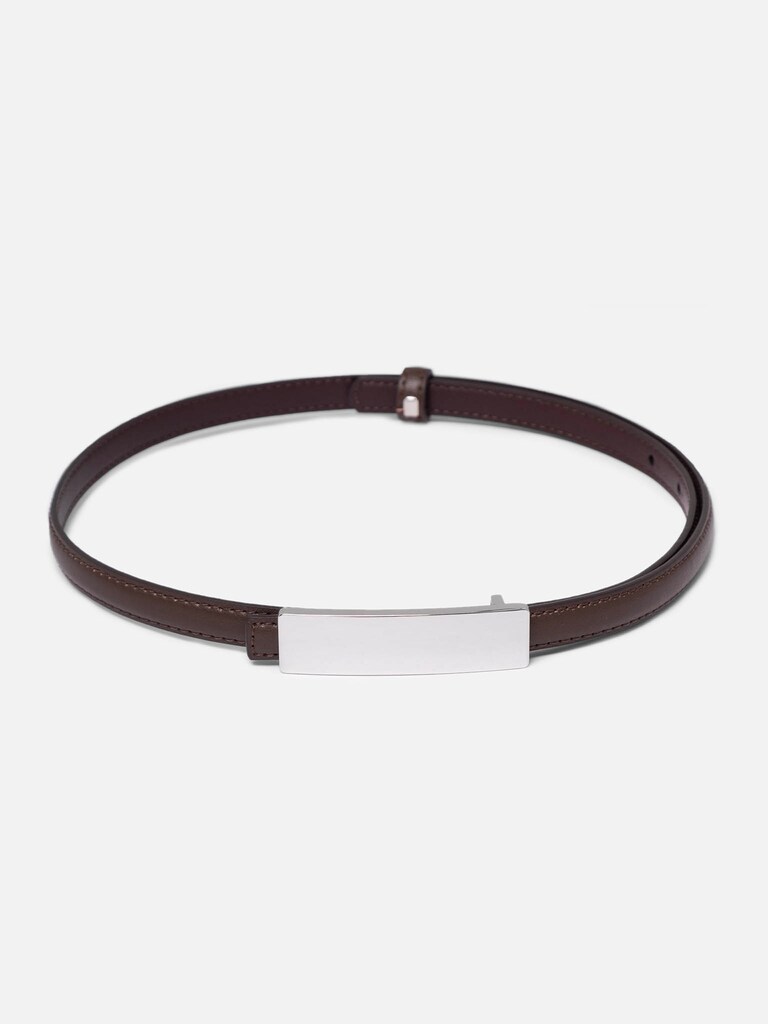 Slim belt with rectangular buckle