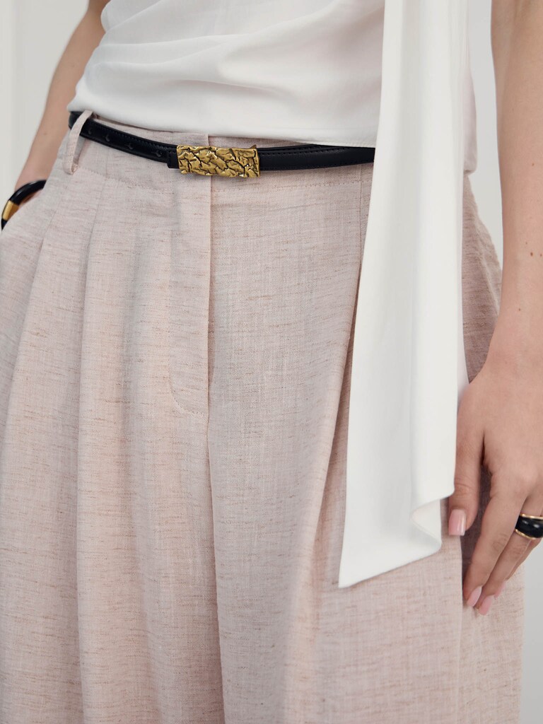 Ремень с фактурной пряжкой